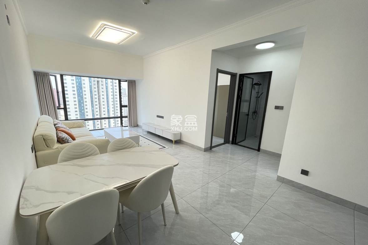 逸龙广场 1室0厅0卫 3800.0元/月 逸龙广场 1室0厅0卫 3800.0元/月室内图