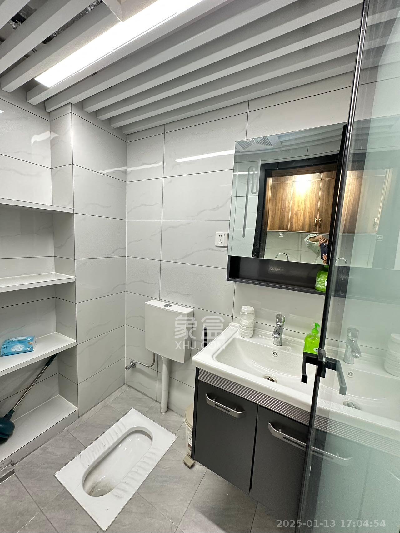 保利天禧EF区  1室0厅0卫    3800.0元/月 保利天禧EF区  1室0厅0卫    3800.0元/月室内图