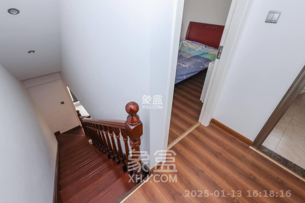 保利麓谷林语F区 4室2厅2卫 4000.0元/月 保利麓谷林语F区 4室2厅2卫 4000.0元/月室内图