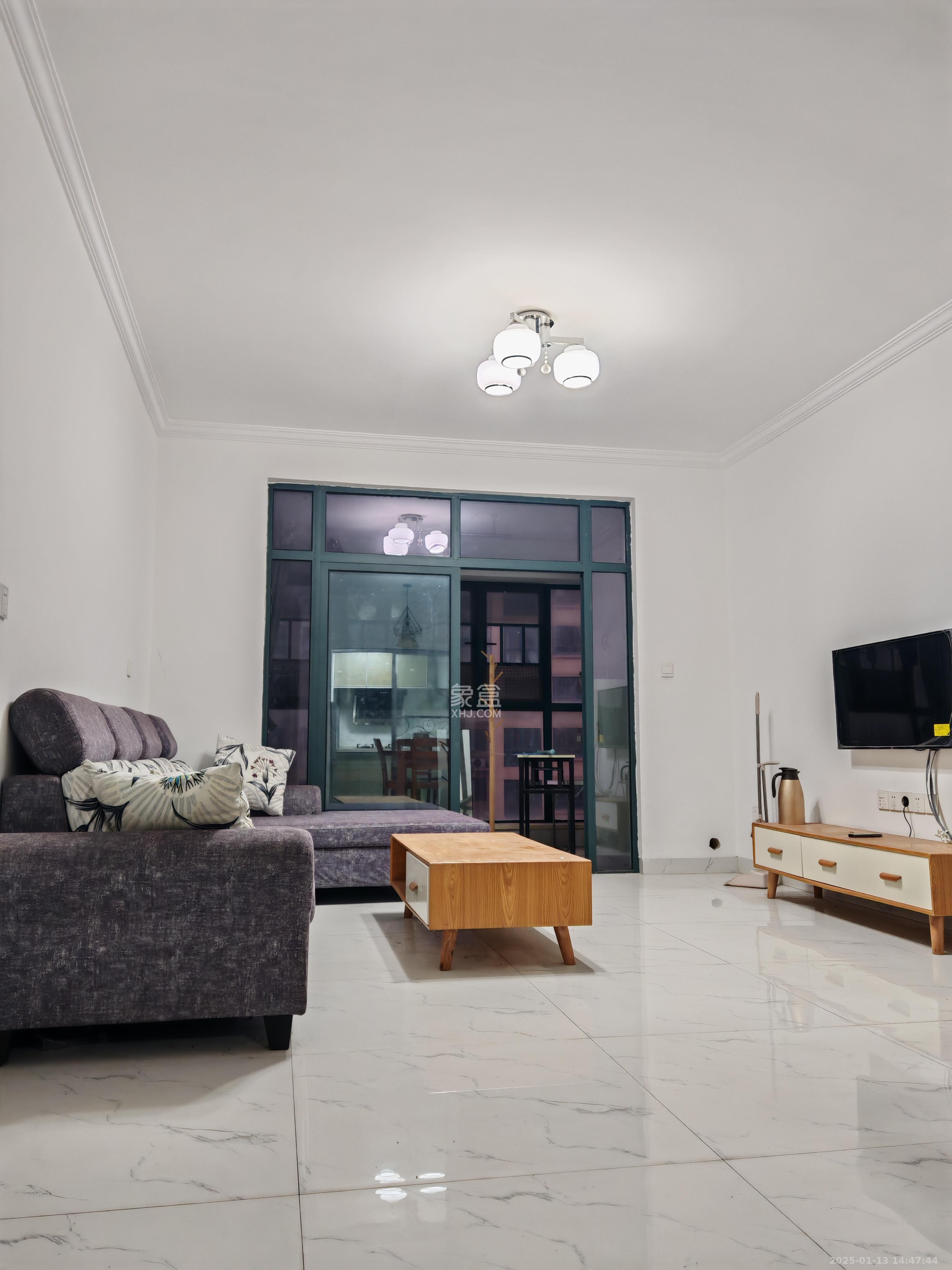 金湘苑(星澜之悦) 3室2厅1卫 1600.0元/月 金湘苑(星澜之悦) 3室2厅1卫 1600.0元/月室内图