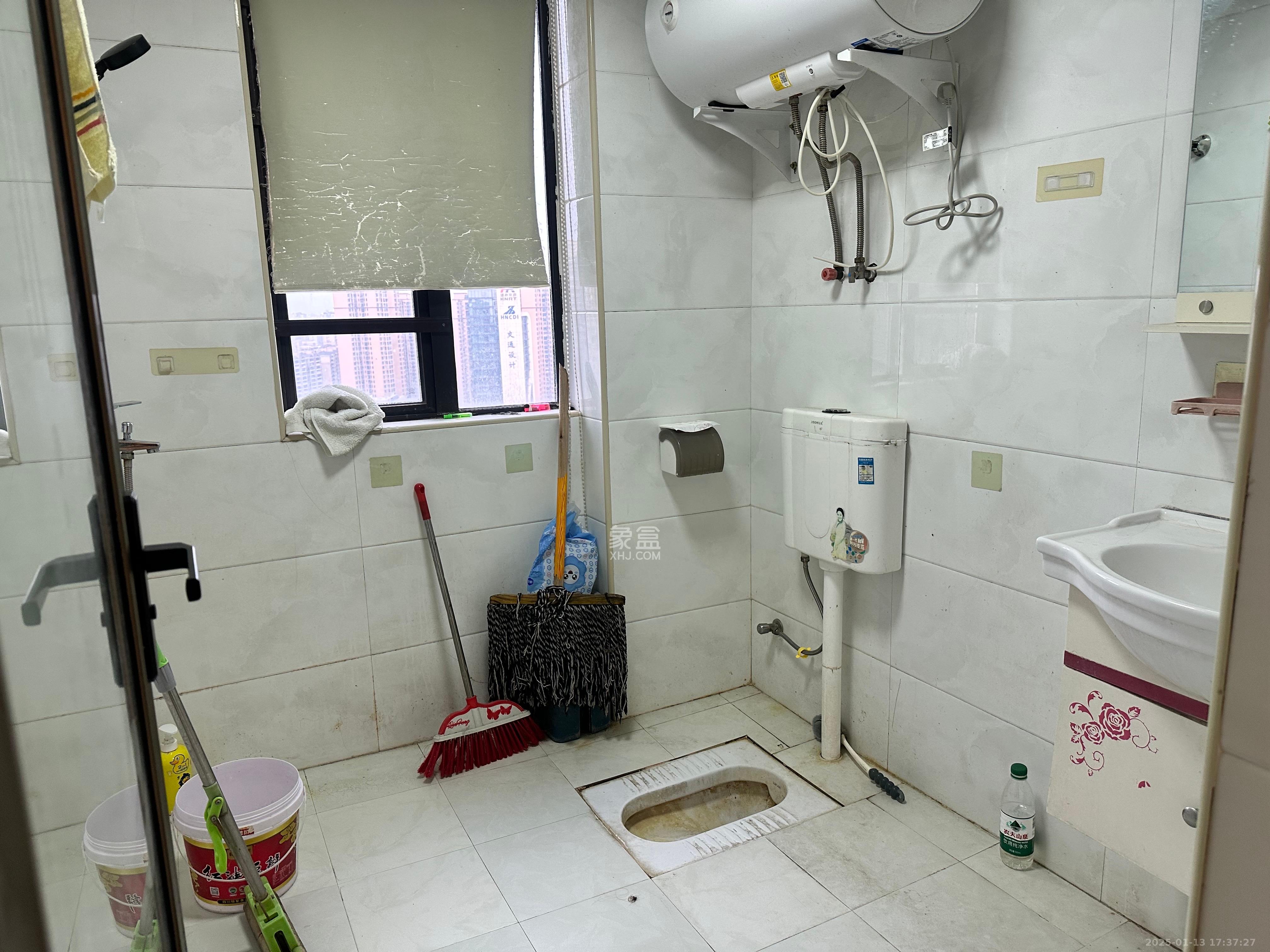 润和紫郡一期  2室2厅1卫    1600.0元/月室内图