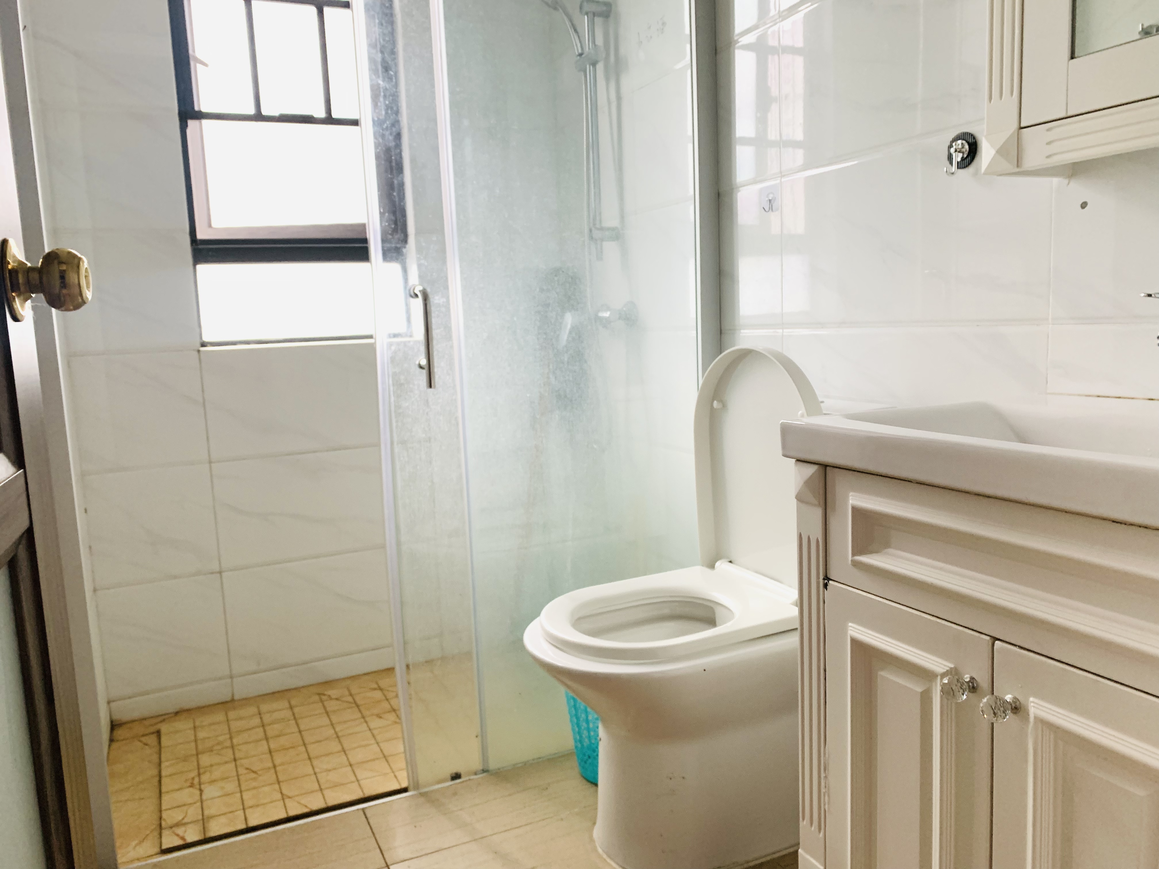 碧桂园梓山府 4室2厅2卫 2200.0元/月 碧桂园梓山府 4室2厅2卫 2200.0元/月室内图