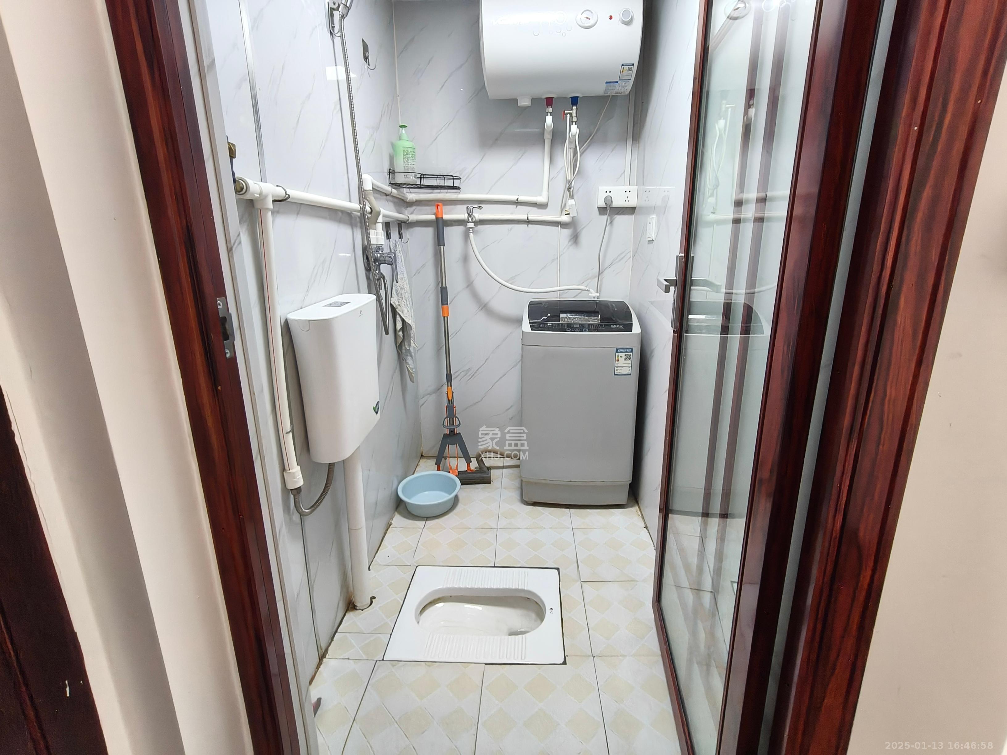 明昇壹城(明昇时代广场)二期  1室1厅1卫    900.0元/月 明昇壹城(明昇时代广场)二期  1室1厅1卫    900.0元/月室内图