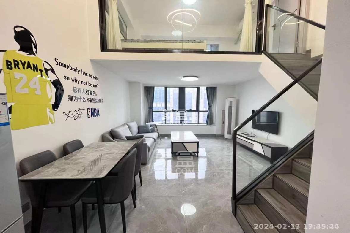 湘江公馆 2室2厅1卫 2500.0元/月 湘江公馆 2室2厅1卫 2500.0元/月室内图