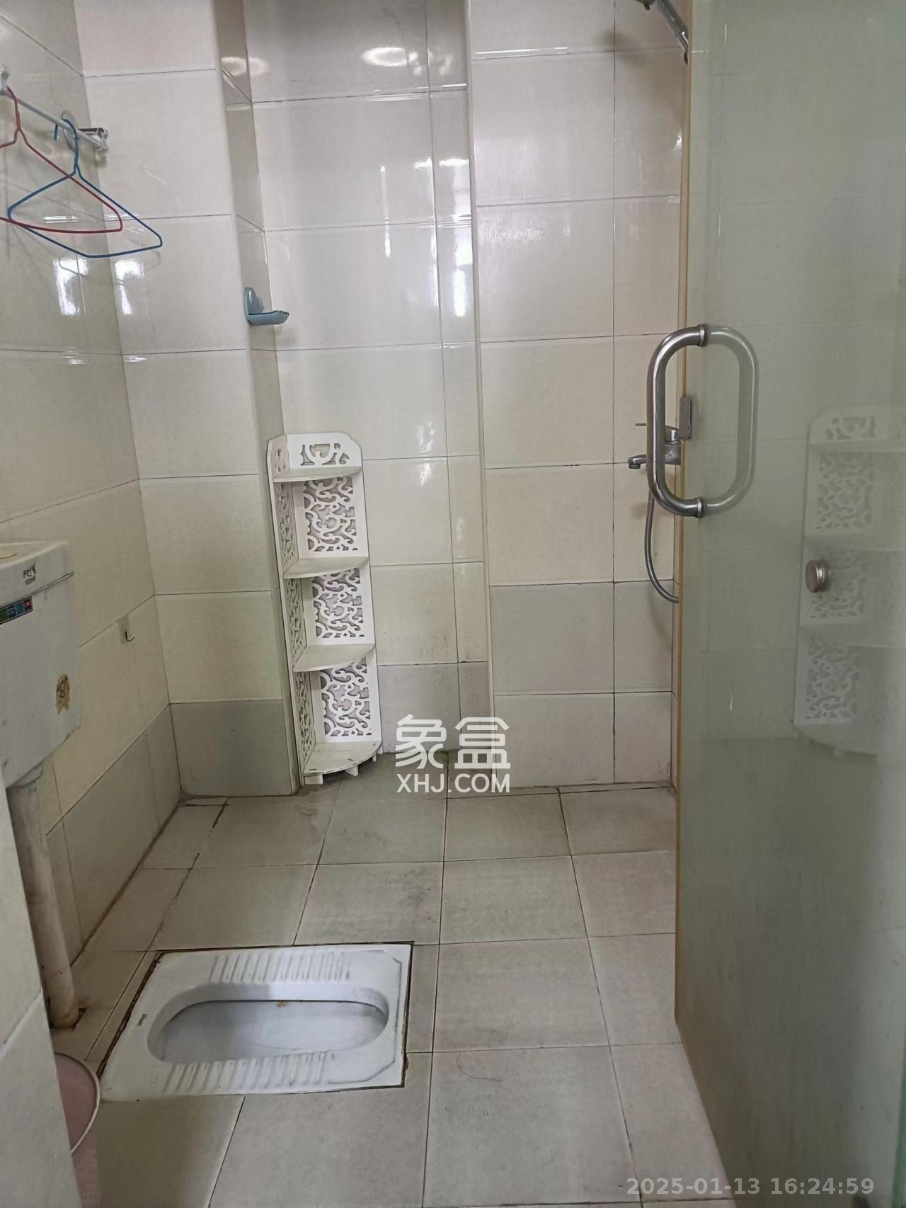 凯轩云顶 1室1厅1卫 1400.0元/月 凯轩云顶 1室1厅1卫 1400.0元/月室内图