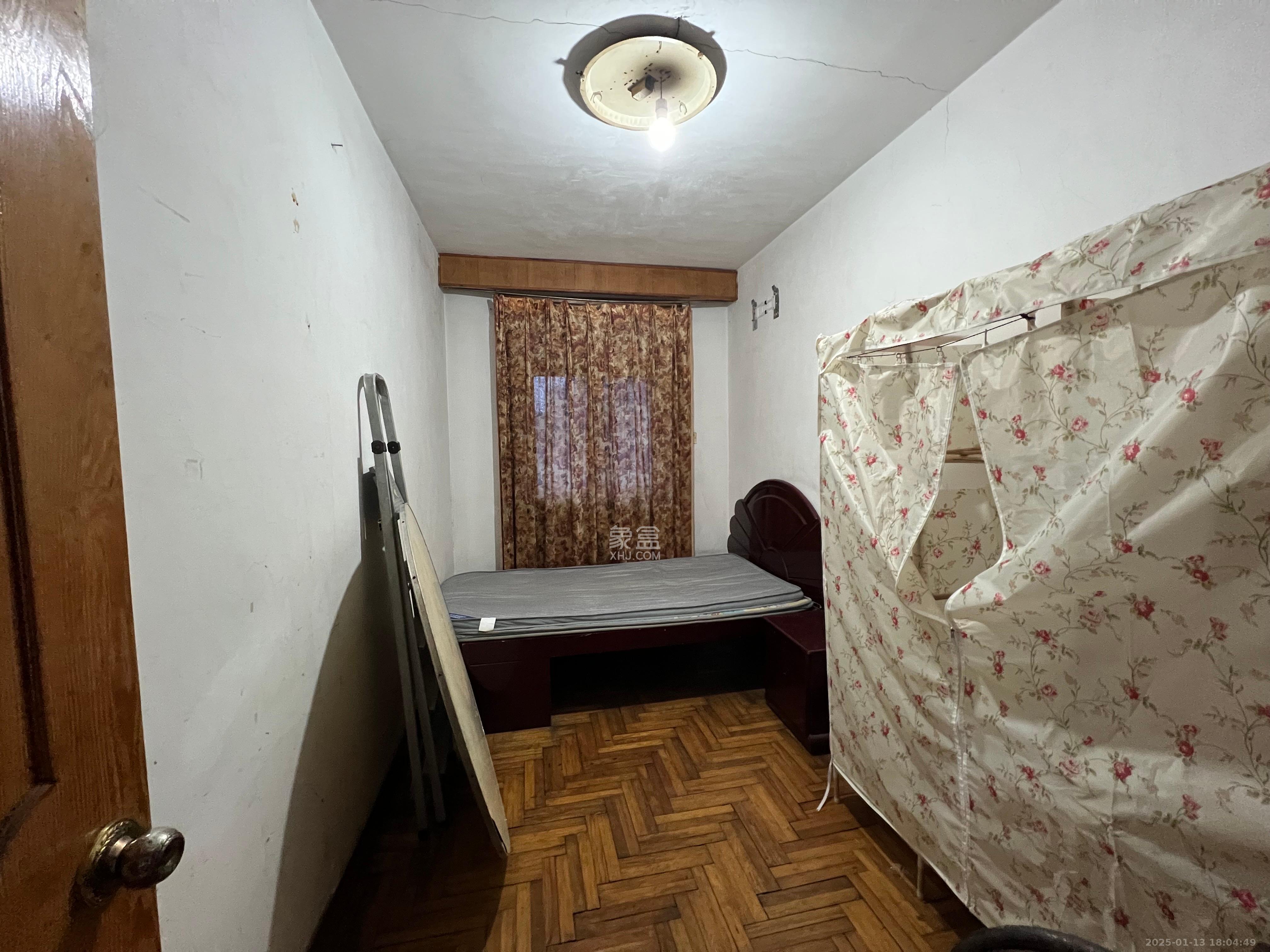 火把山小区 2室2厅1卫 900.0元/月 火把山小区 2室2厅1卫 900.0元/月室内图