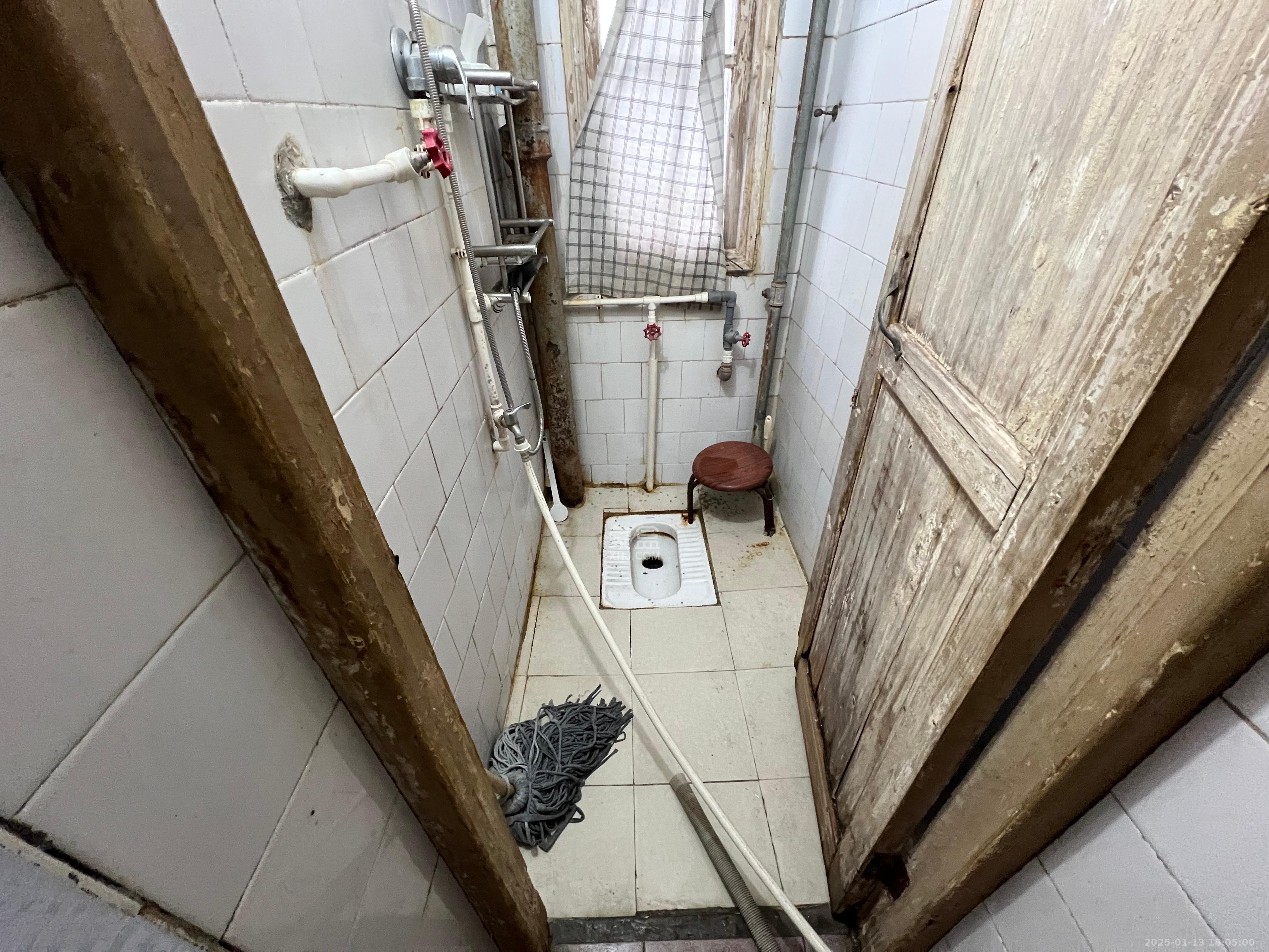 火把山小区 2室2厅1卫 900.0元/月 火把山小区 2室2厅1卫 900.0元/月室内图