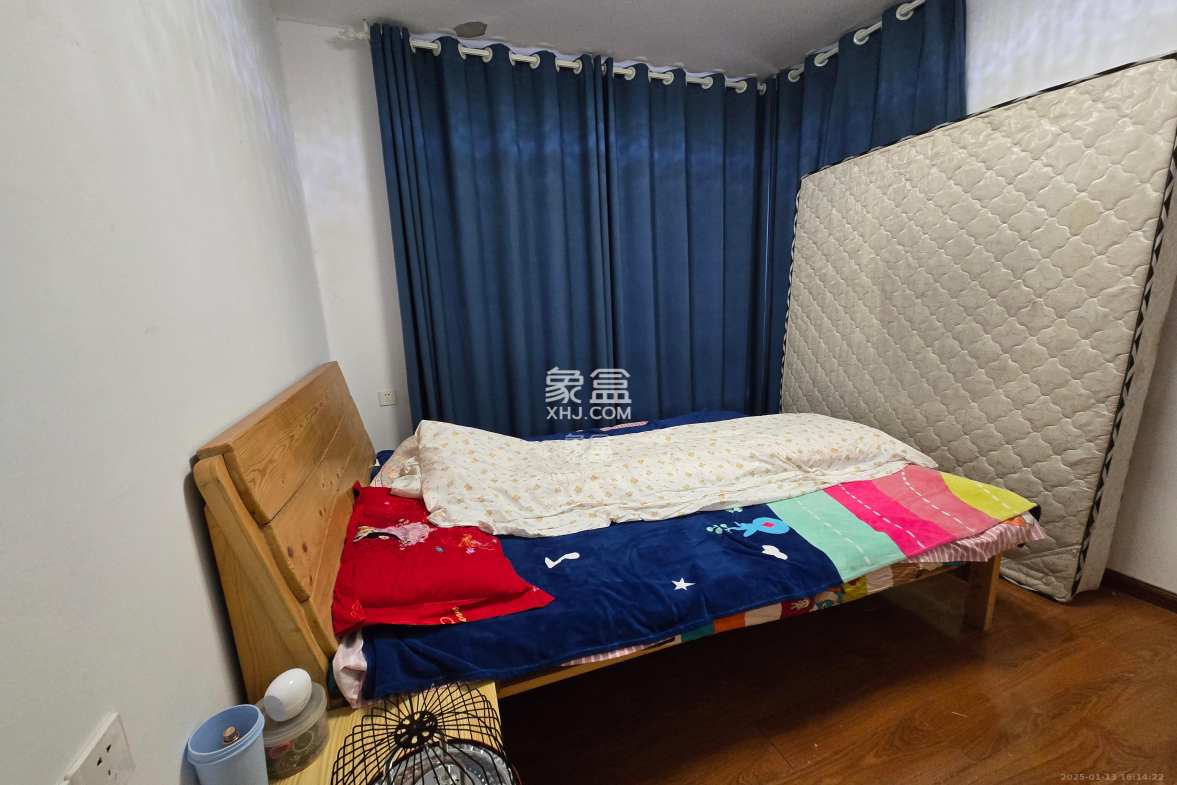 湘熙水郡(观澜海赋家园) 4室2厅2卫 3100.0元/月 湘熙水郡(观澜海赋家园) 4室2厅2卫 3100.0元/月室内图