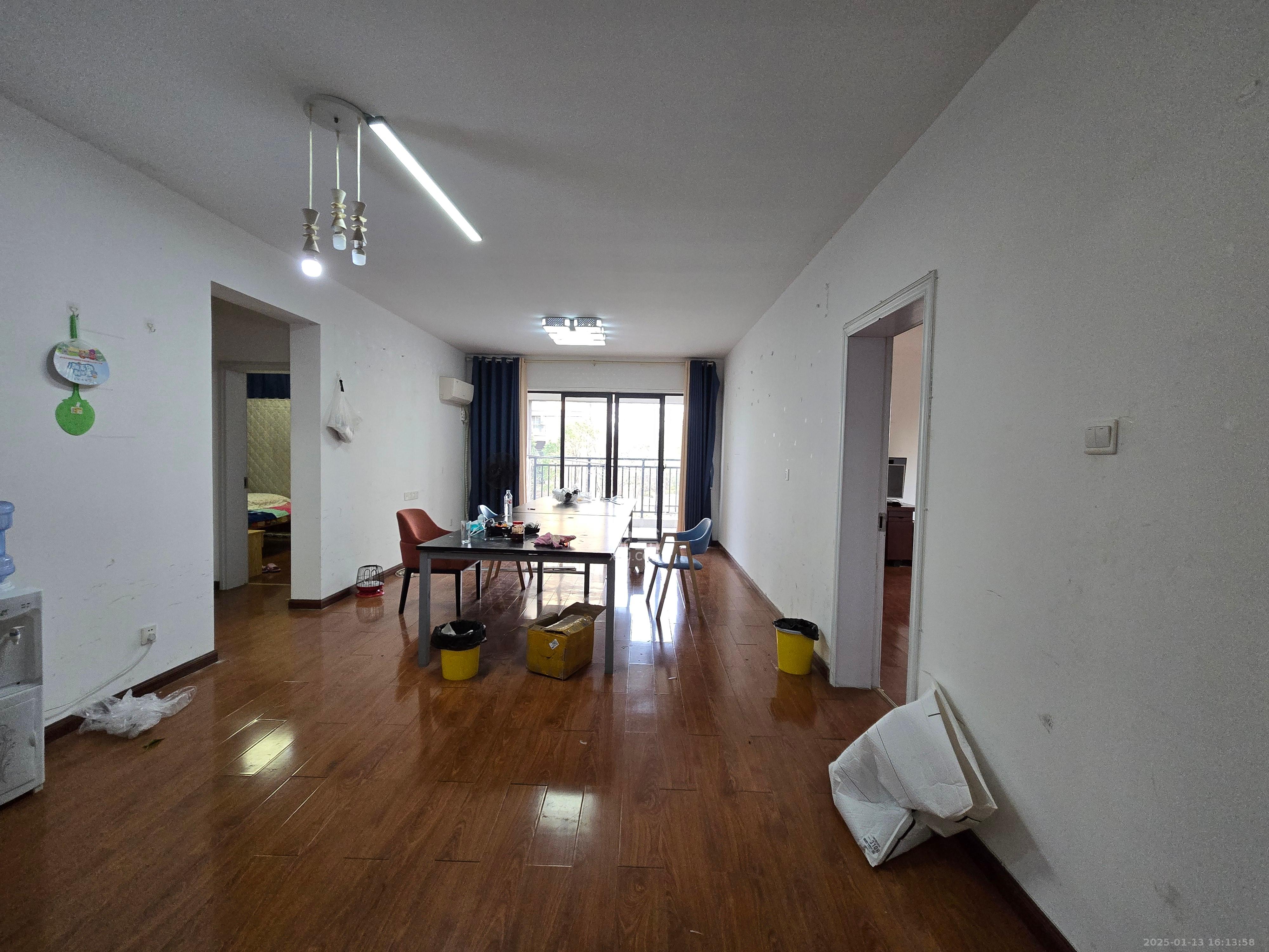 湘熙水郡(观澜海赋家园)  4室2厅2卫    3100.0元/月 湘熙水郡(观澜海赋家园)  4室2厅2卫    3100.0元/月