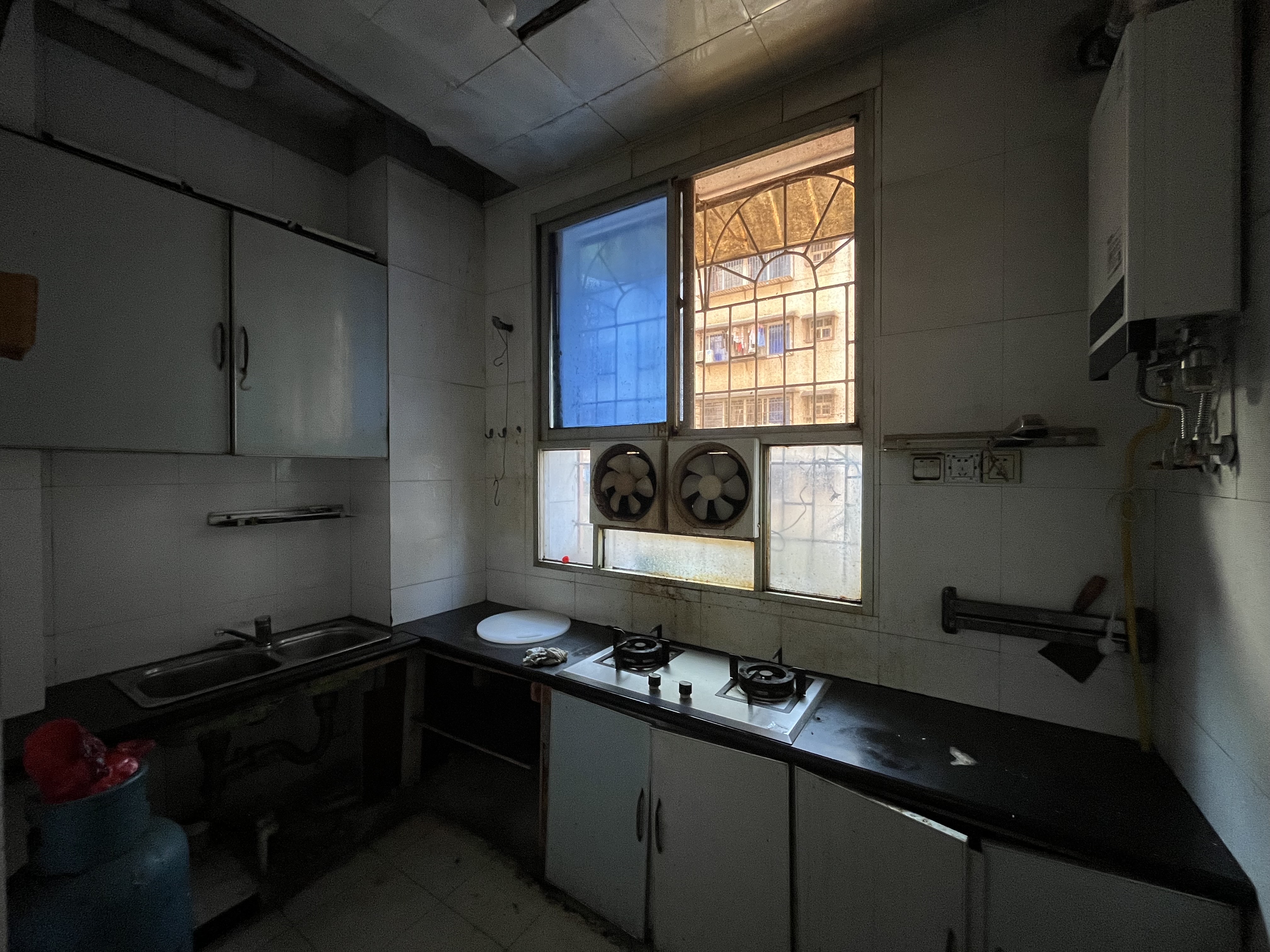 王家小区 3室2厅1卫 1300.0元/月 王家小区 3室2厅1卫 1300.0元/月室内图