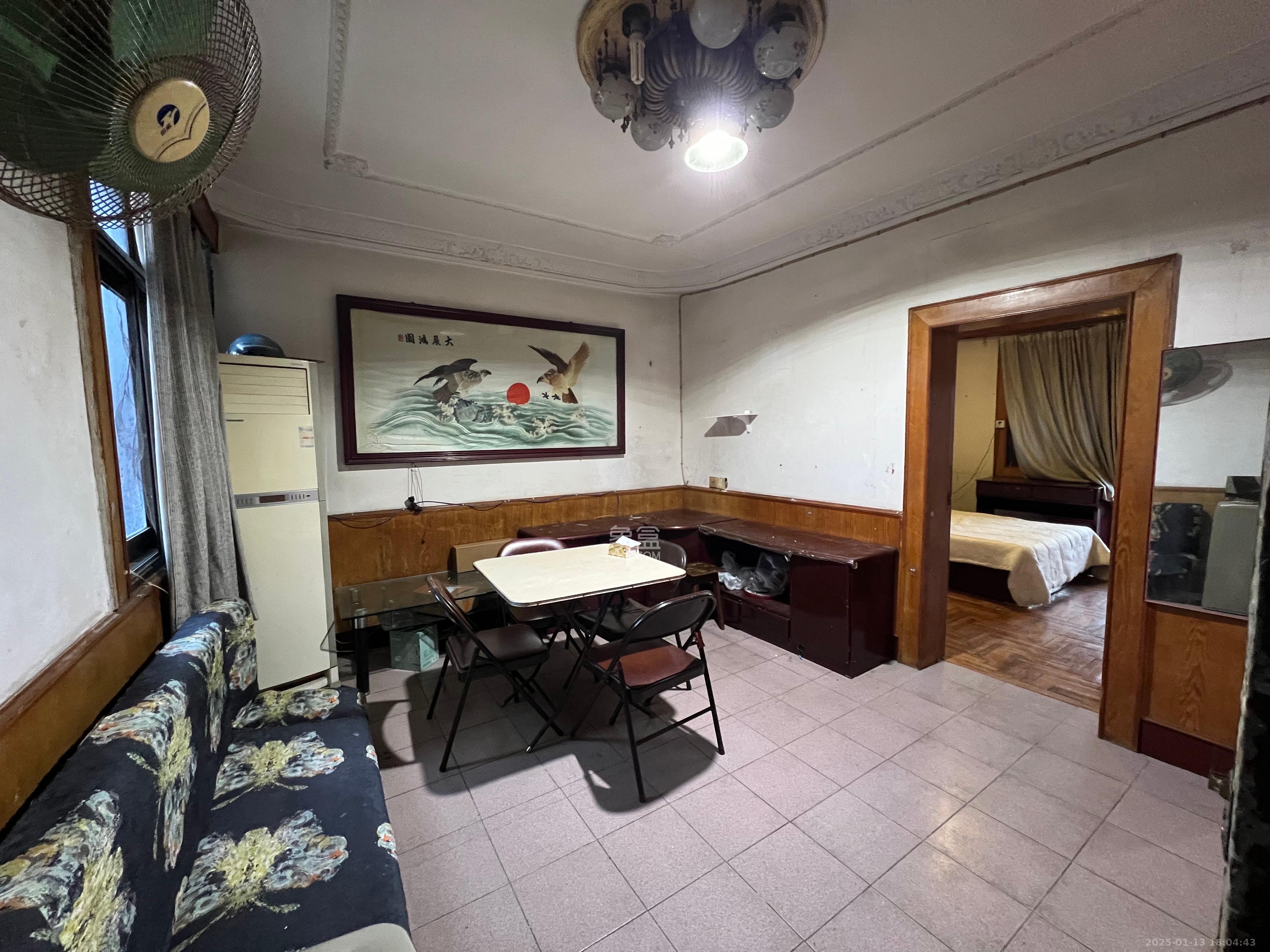 火把山小区 2室2厅1卫 900.0元/月 火把山小区 2室2厅1卫 900.0元/月室内图