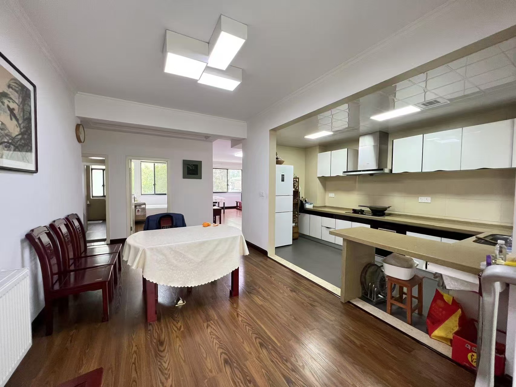 高尔夫紫龙郡 4室2厅2卫 2800.0元/月 高尔夫紫龙郡 4室2厅2卫 2800.0元/月室内图