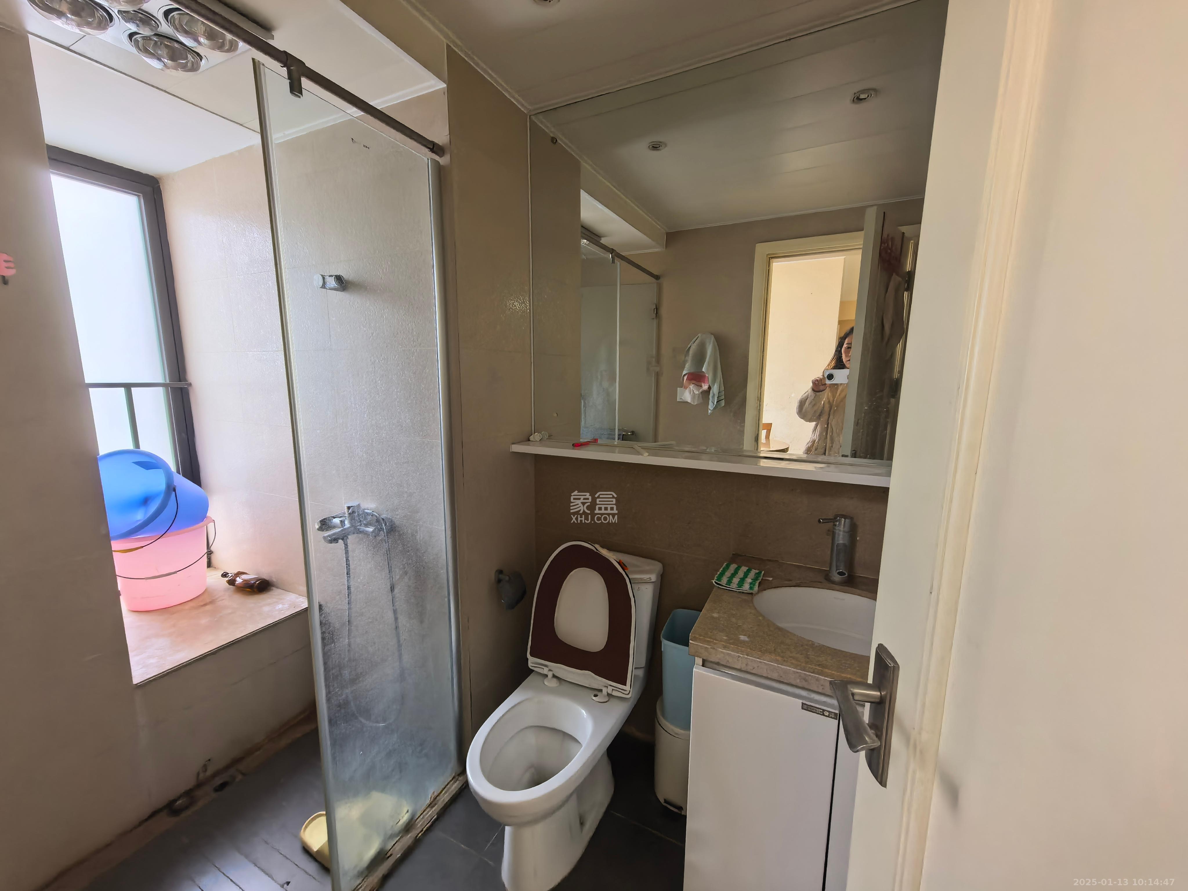 时代倾城一期 3室2厅1卫 2400.0元/月 时代倾城一期 3室2厅1卫 2400.0元/月室内图