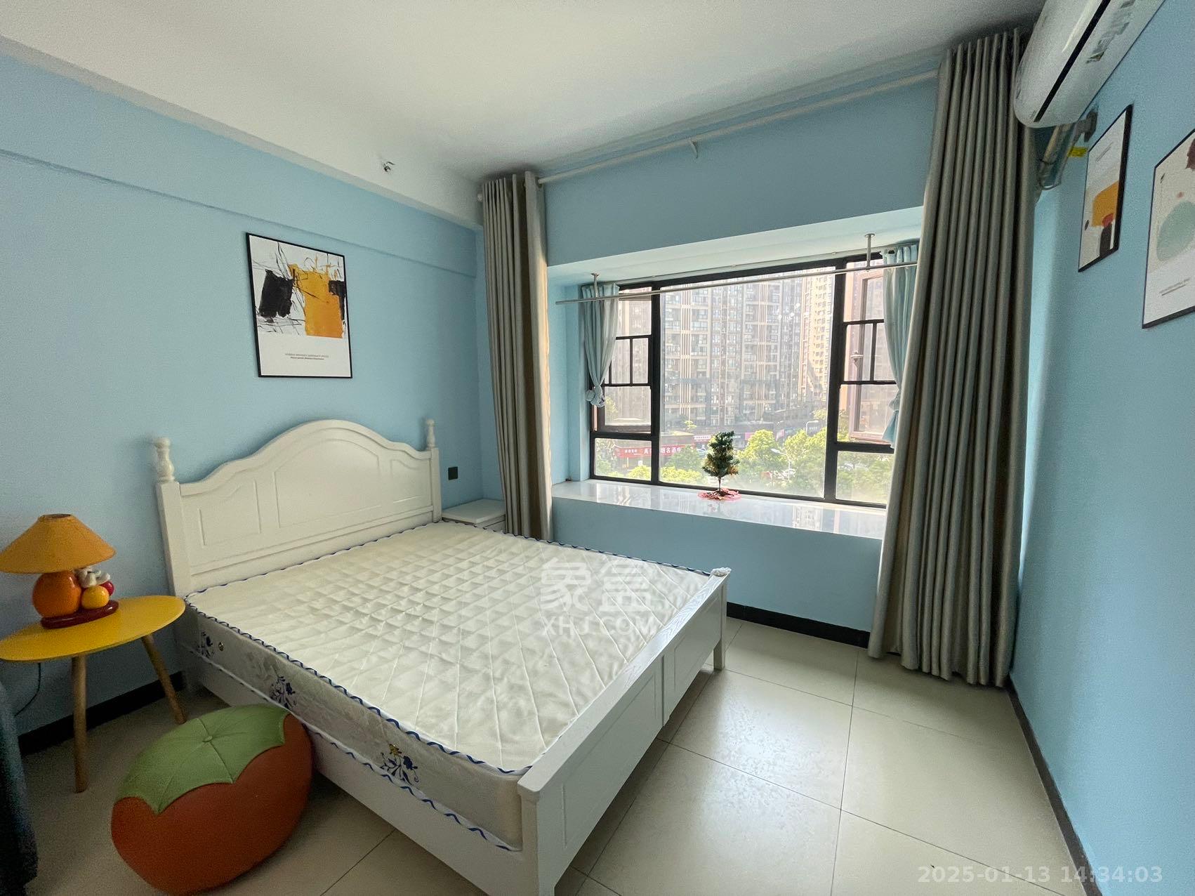 青年才郡(盈安大厦) 1室1厅1卫 1900.0元/月 青年才郡(盈安大厦) 1室1厅1卫 1900.0元/月室内图