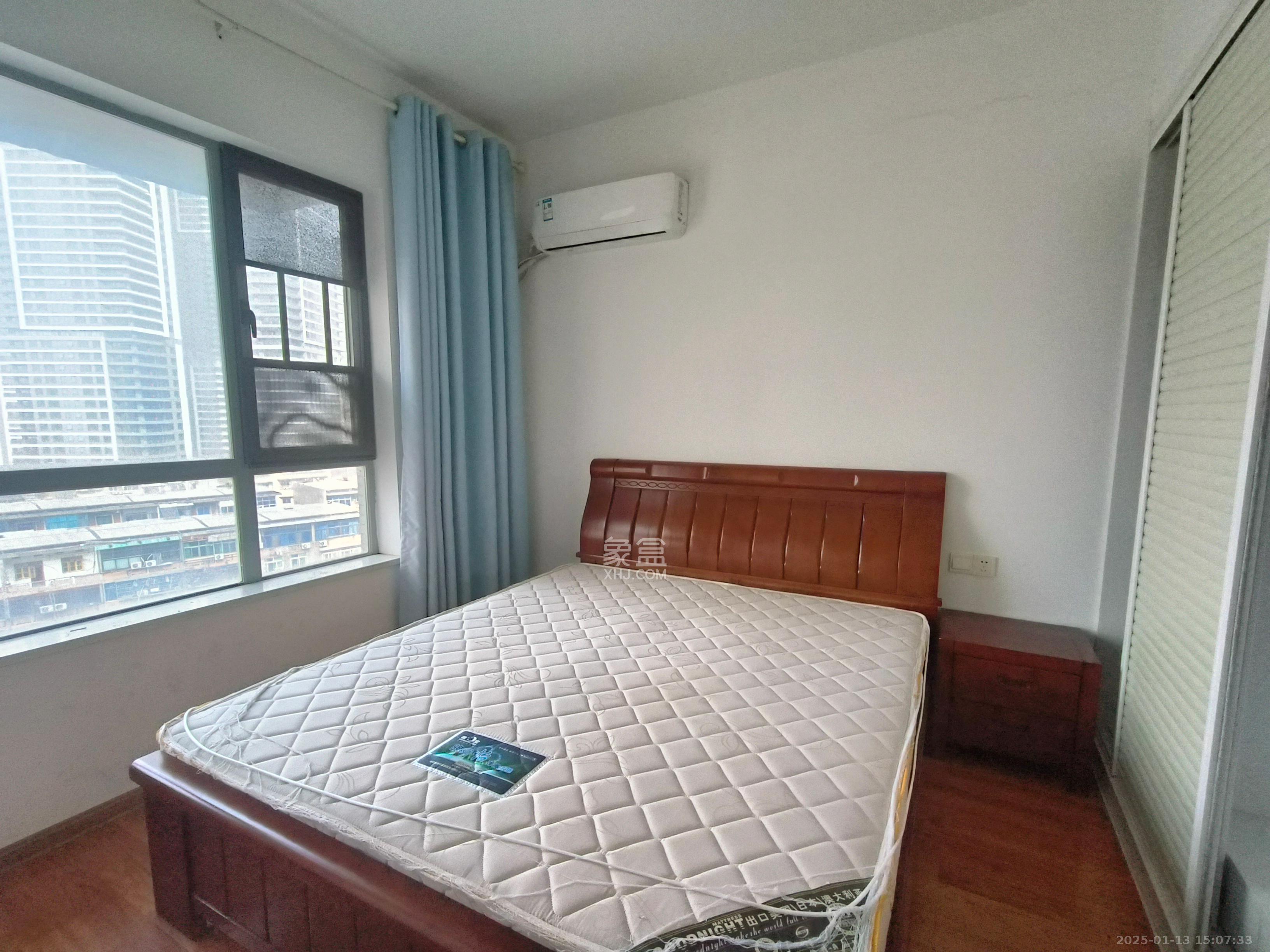 东宸19公馆  3室1厅1卫   3800.00元/月室内图