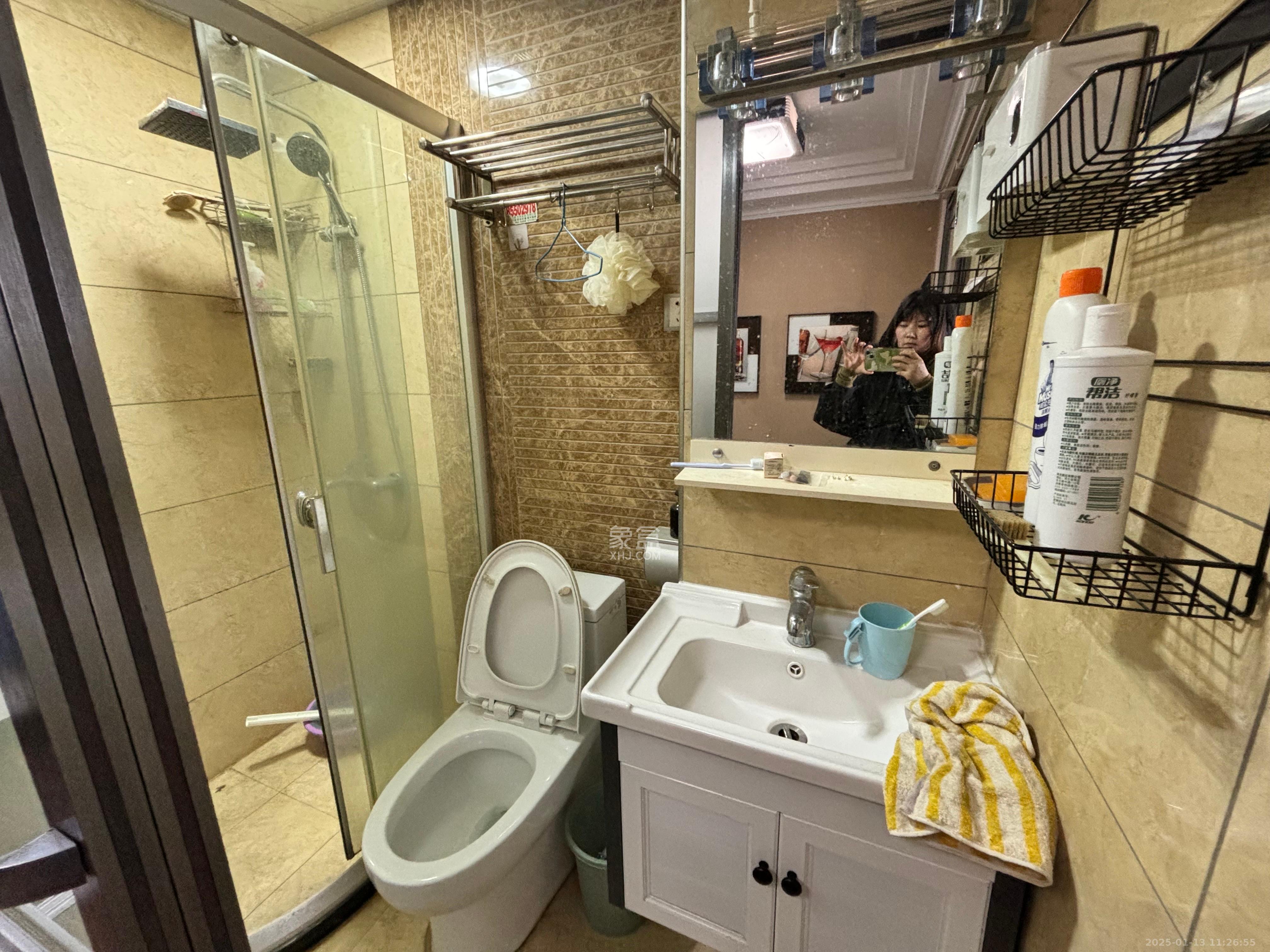 金色loft(鑫秋大厦) 2室2厅2卫 2200.0元/月 金色loft(鑫秋大厦) 2室2厅2卫 2200.0元/月室内图