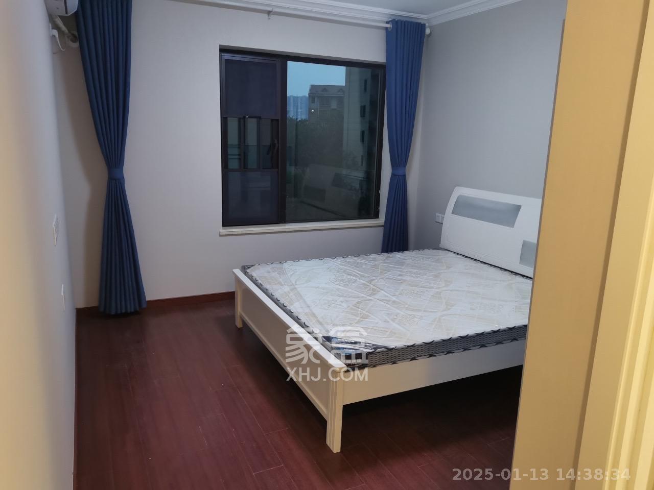 中海珑悦府 4室2厅2卫 3500.0元/月 中海珑悦府 4室2厅2卫 3500.0元/月室内图