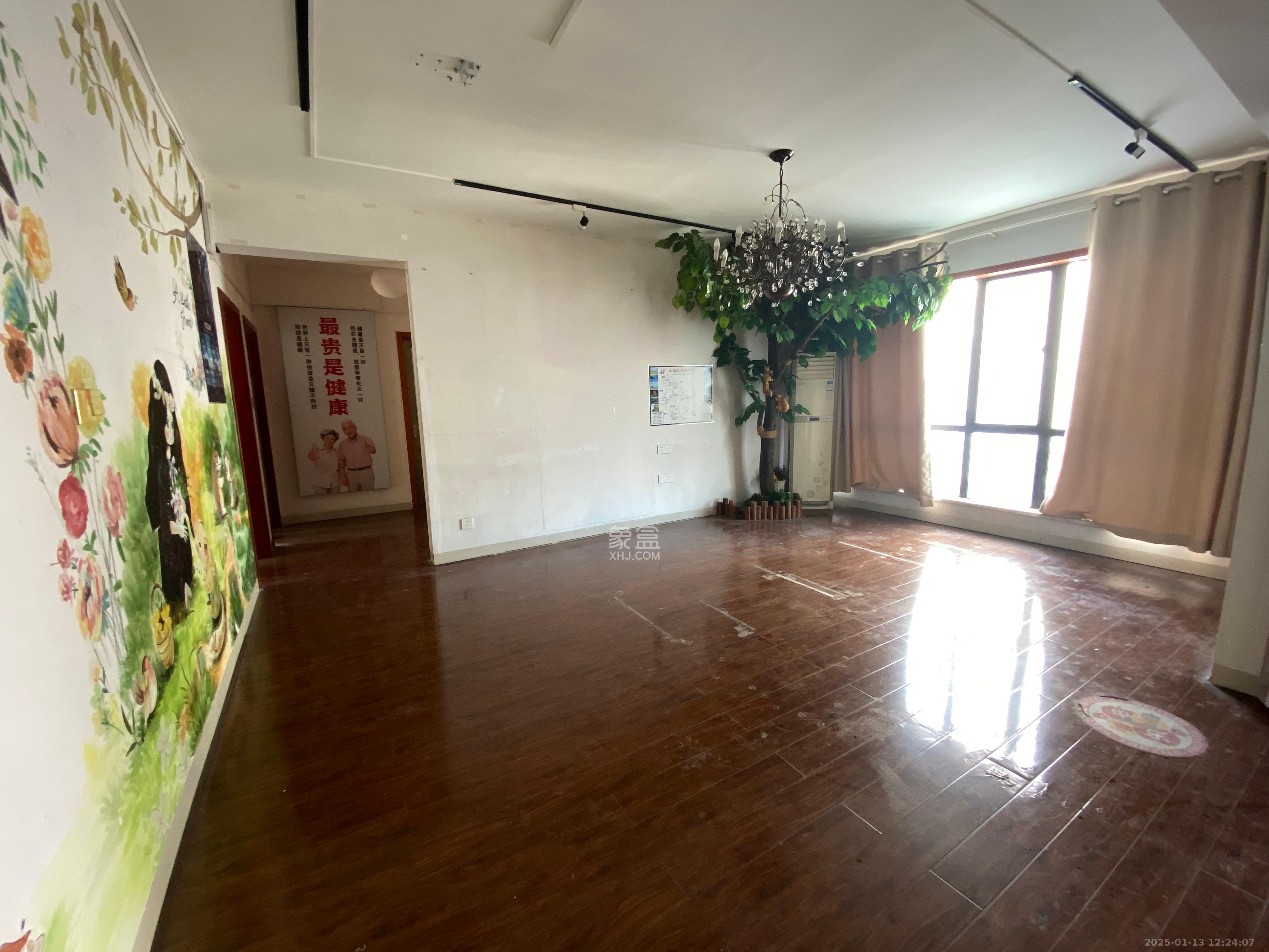 湘腾城市广场  3室2厅2卫   3500.00元/月室内图