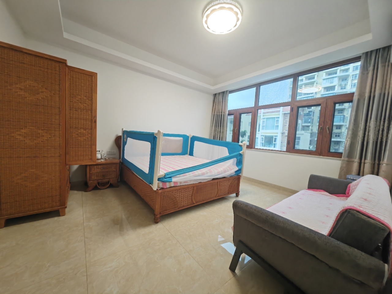 昌茂西雅图·丽湾  6室3厅6卫    1110.0万 昌茂西雅图·丽湾  6室3厅6卫    1110.0万室内图