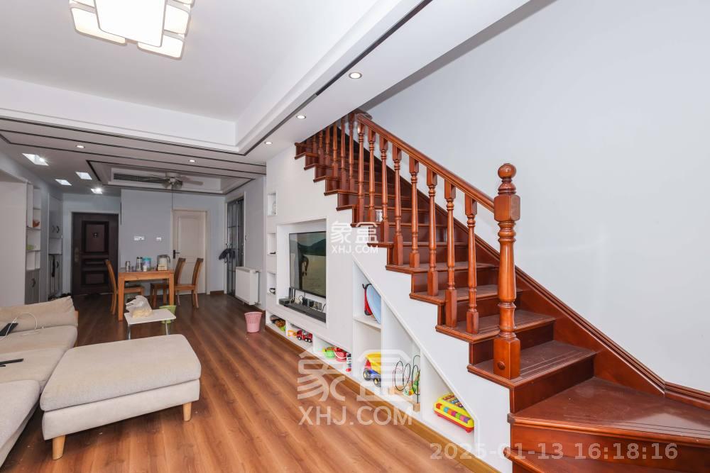 保利麓谷林语F区 4室2厅2卫 4000.0元/月 保利麓谷林语F区 4室2厅2卫 4000.0元/月室内图