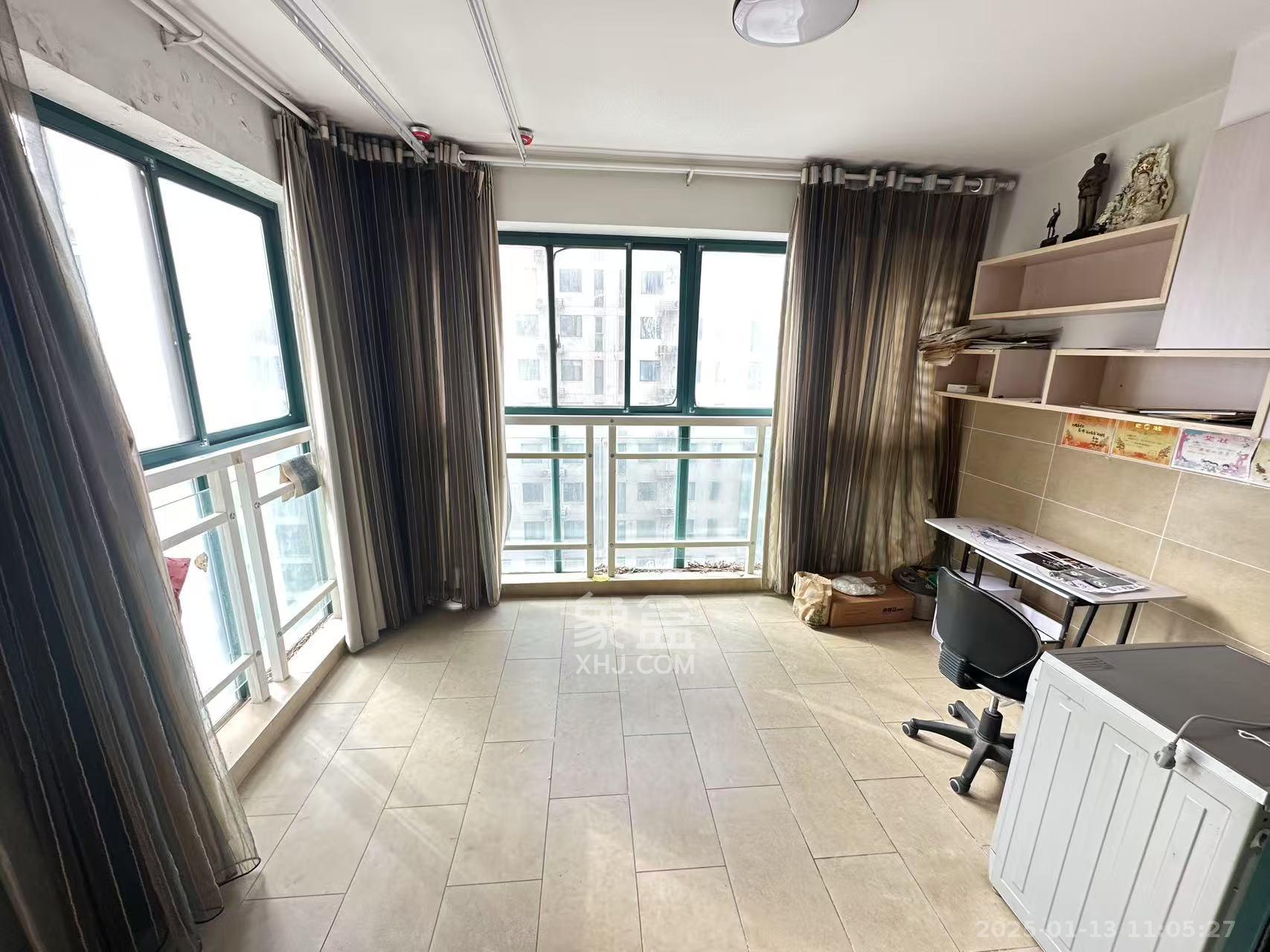 华盛世纪新城 2室2厅1卫 2300.0元/月 华盛世纪新城 2室2厅1卫 2300.0元/月室内图