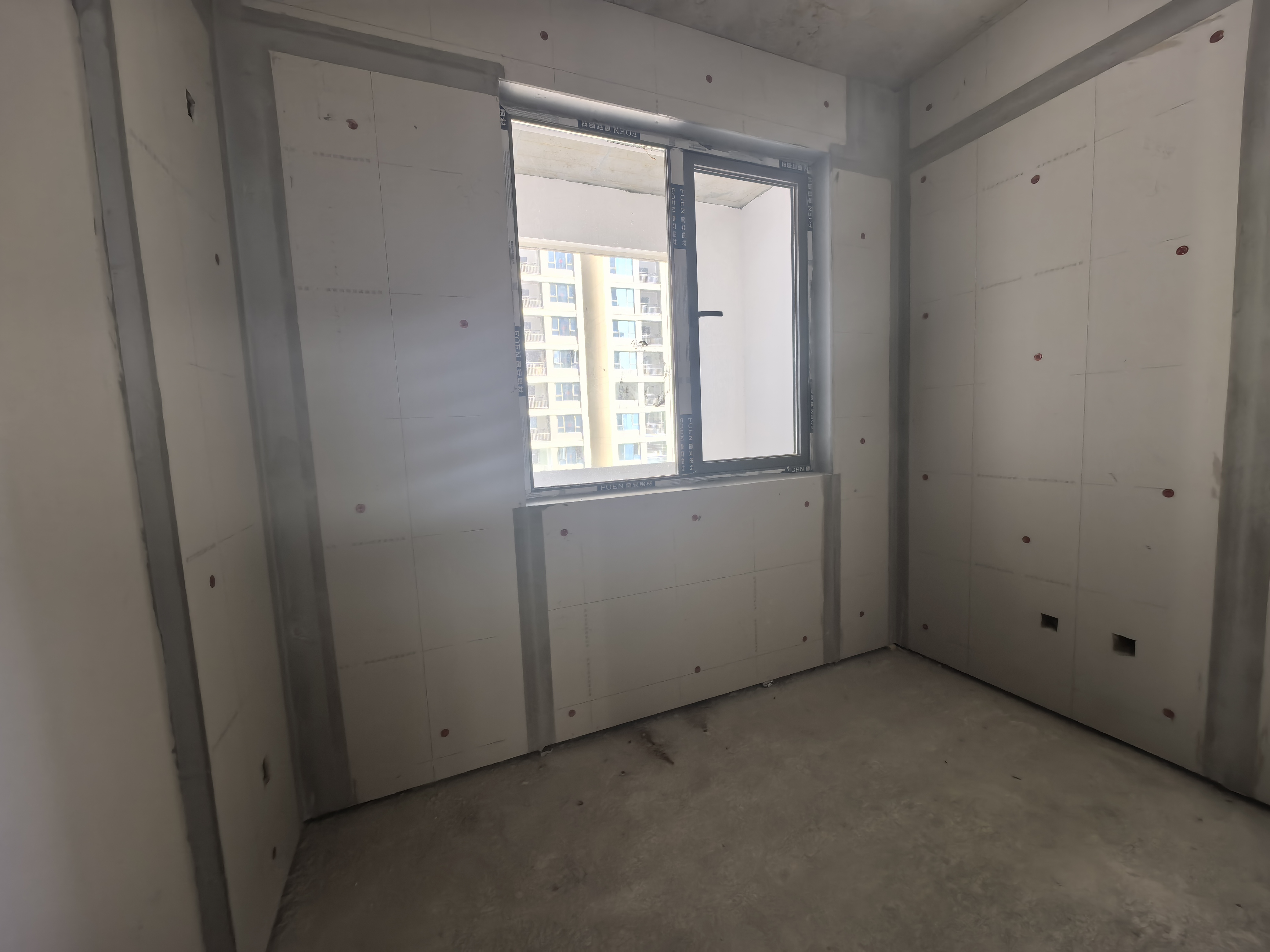 吾悦广场  4室2厅2卫    69.88万室内图