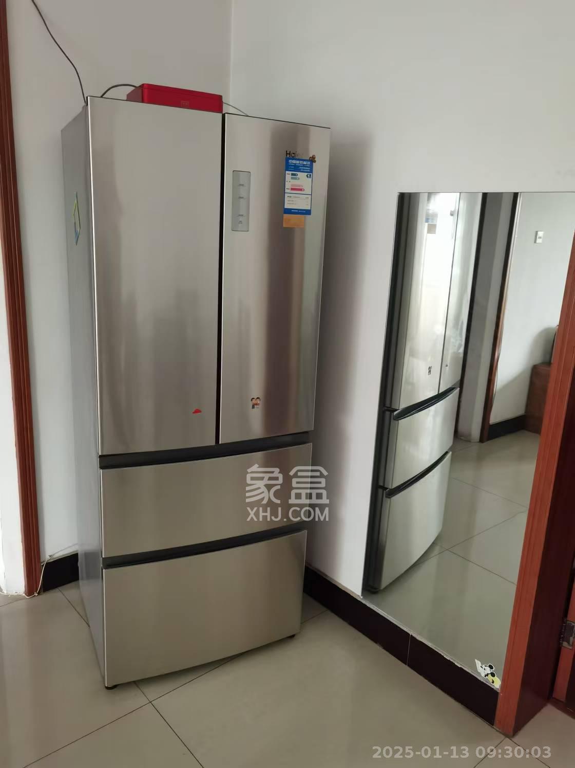 莲湖大厦 3室1厅1卫 2700.0元/月 莲湖大厦 3室1厅1卫 2700.0元/月室内图