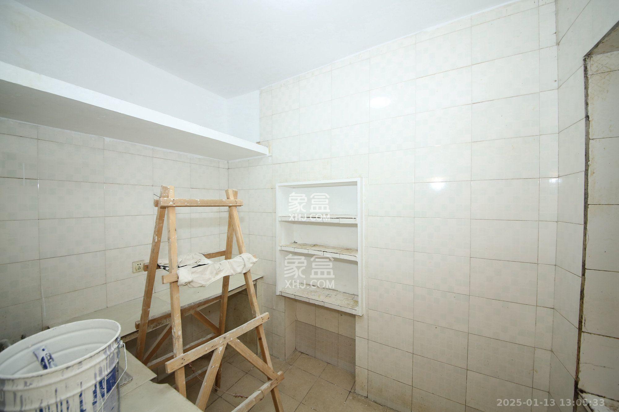 市直属机关宿舍  3室1厅0卫   1800.00元/月室内图