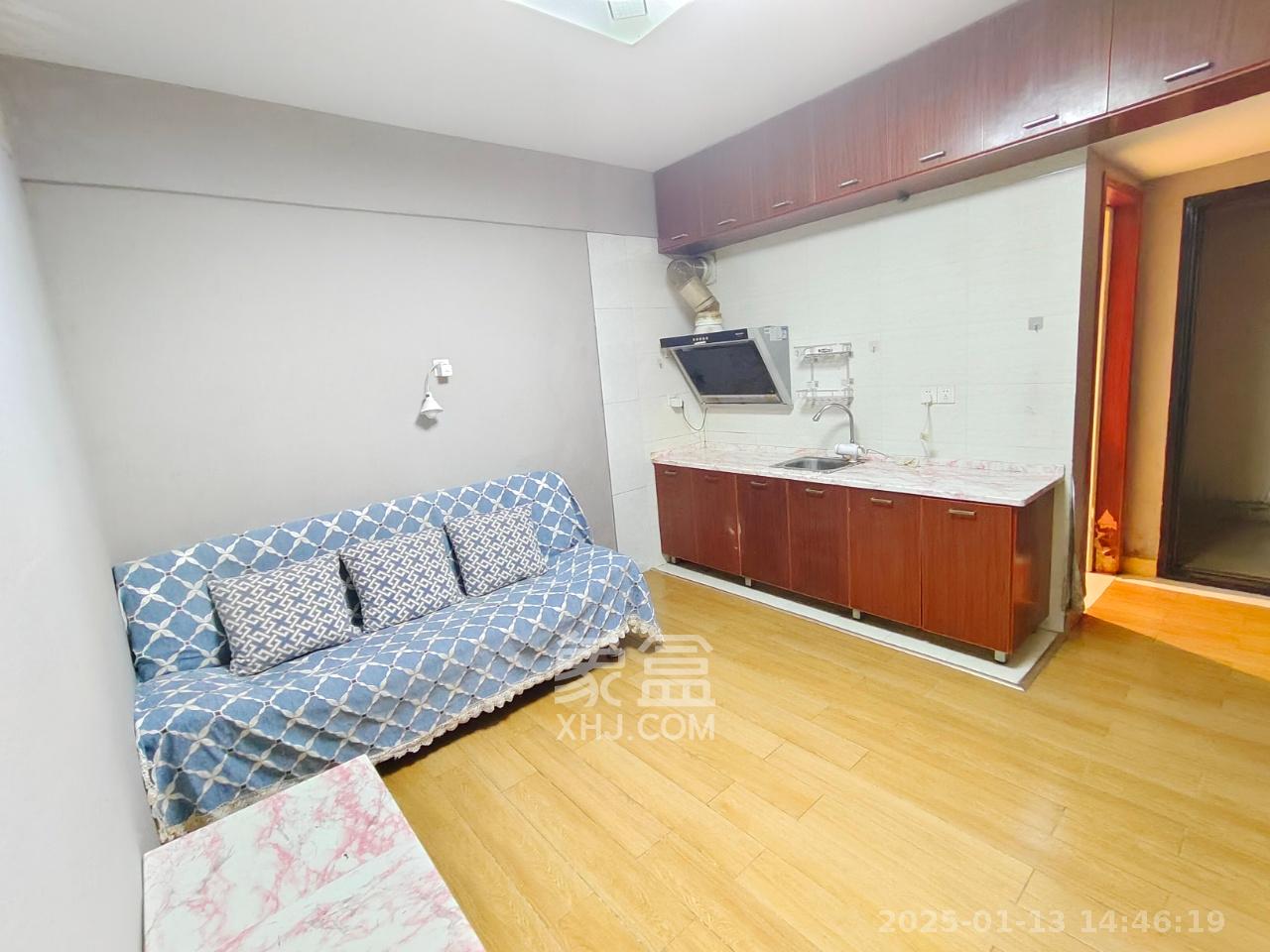 玛依拉山庄  1室1厅1卫   1500.00元/月室内图