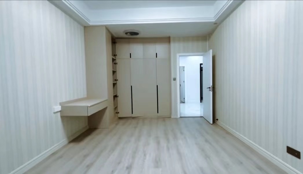 开维生态城  4室3厅3卫    388.0万 开维生态城  4室3厅3卫    388.0万室内图