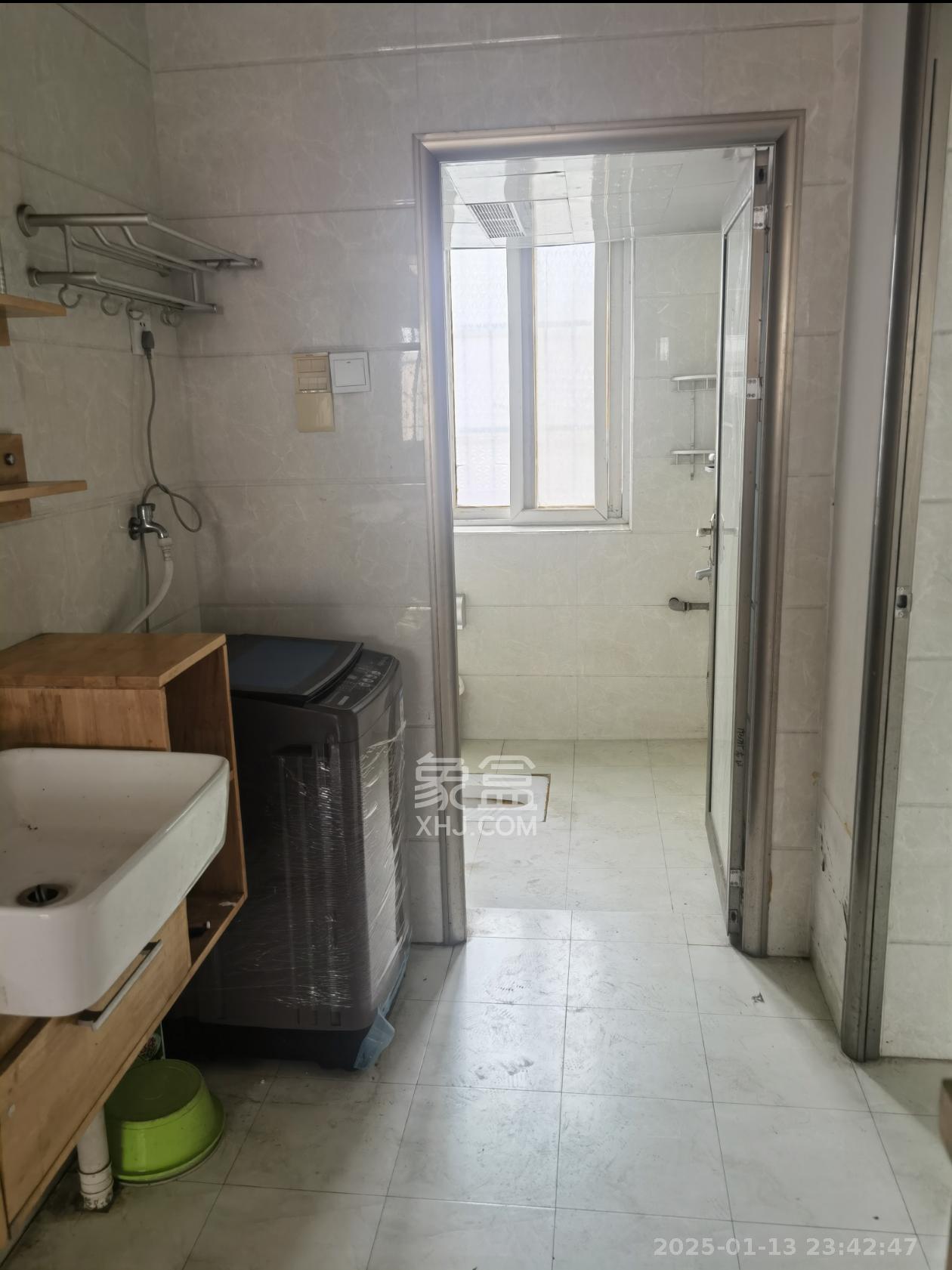 东岸锦城(东方人家) 3室1厅1卫 2000.0元/月 东岸锦城(东方人家) 3室1厅1卫 2000.0元/月室内图