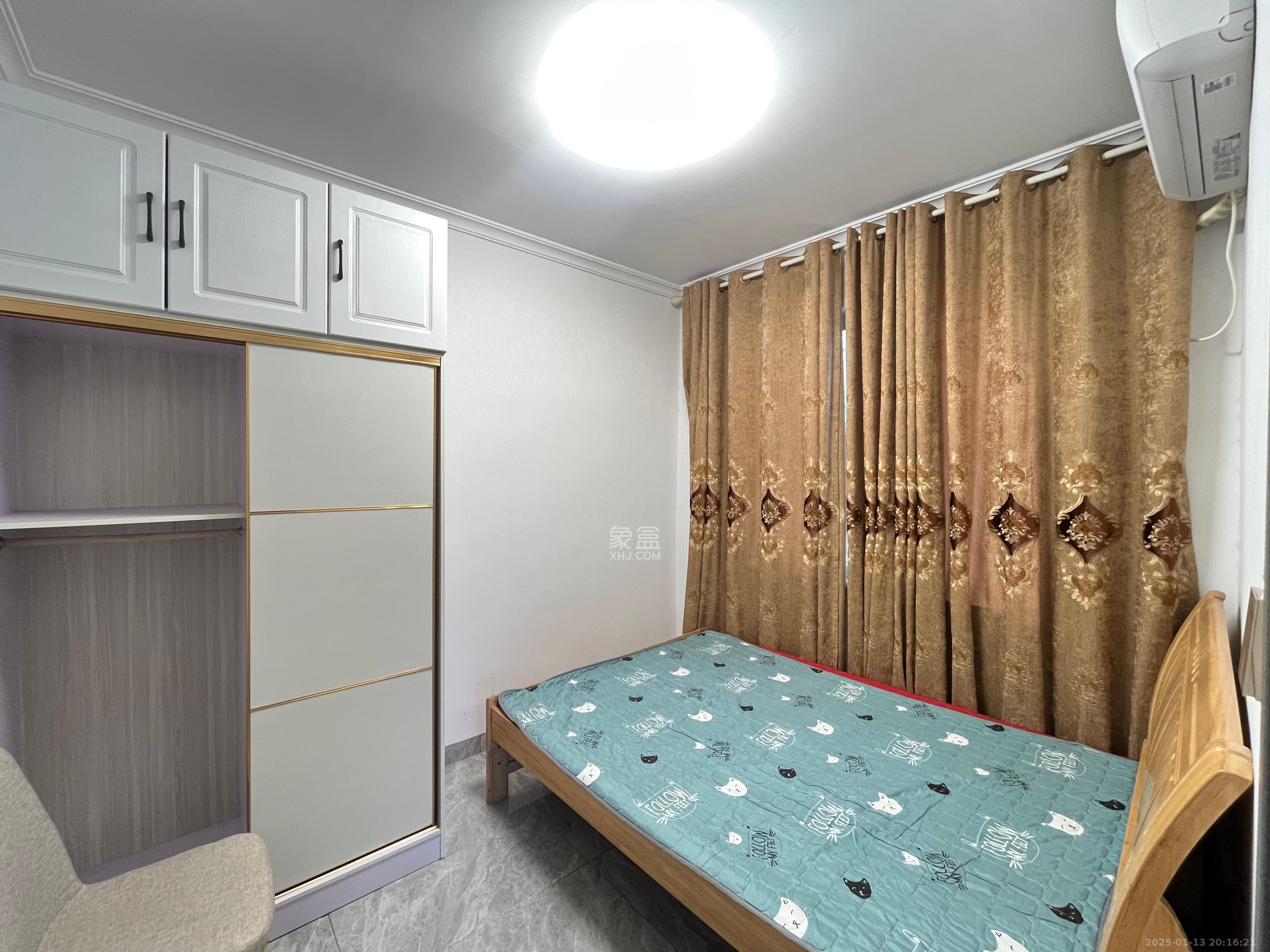 谷山庭院  3室2厅1卫   2400.00元/月室内图