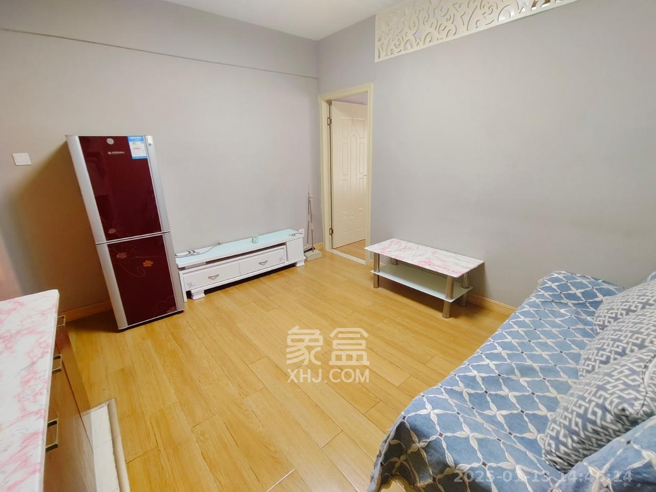 玛依拉山庄  1室1厅1卫   1500.00元/月室内图