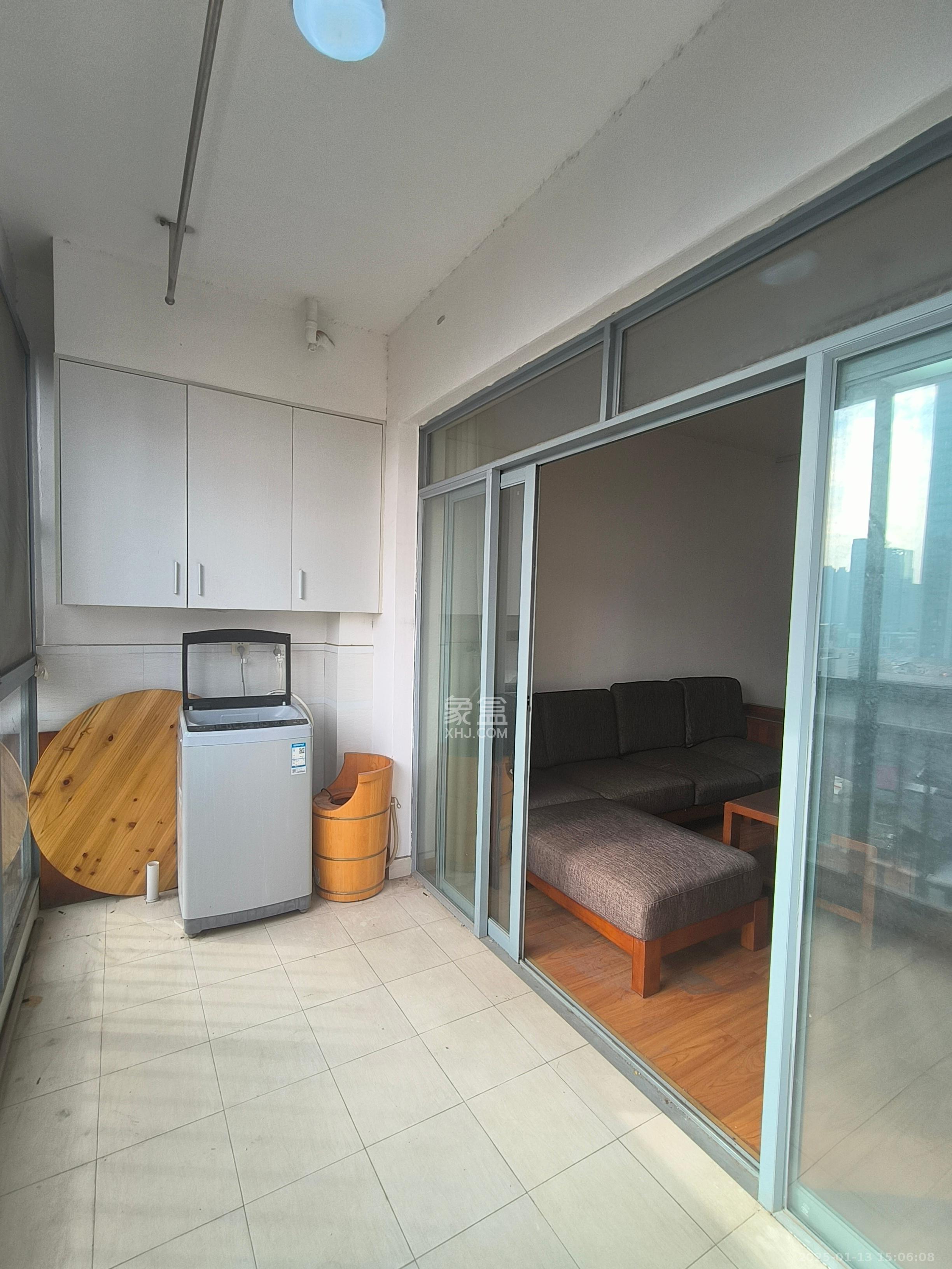 东宸19公馆  3室1厅1卫    3800.0元/月 东宸19公馆  3室1厅1卫    3800.0元/月