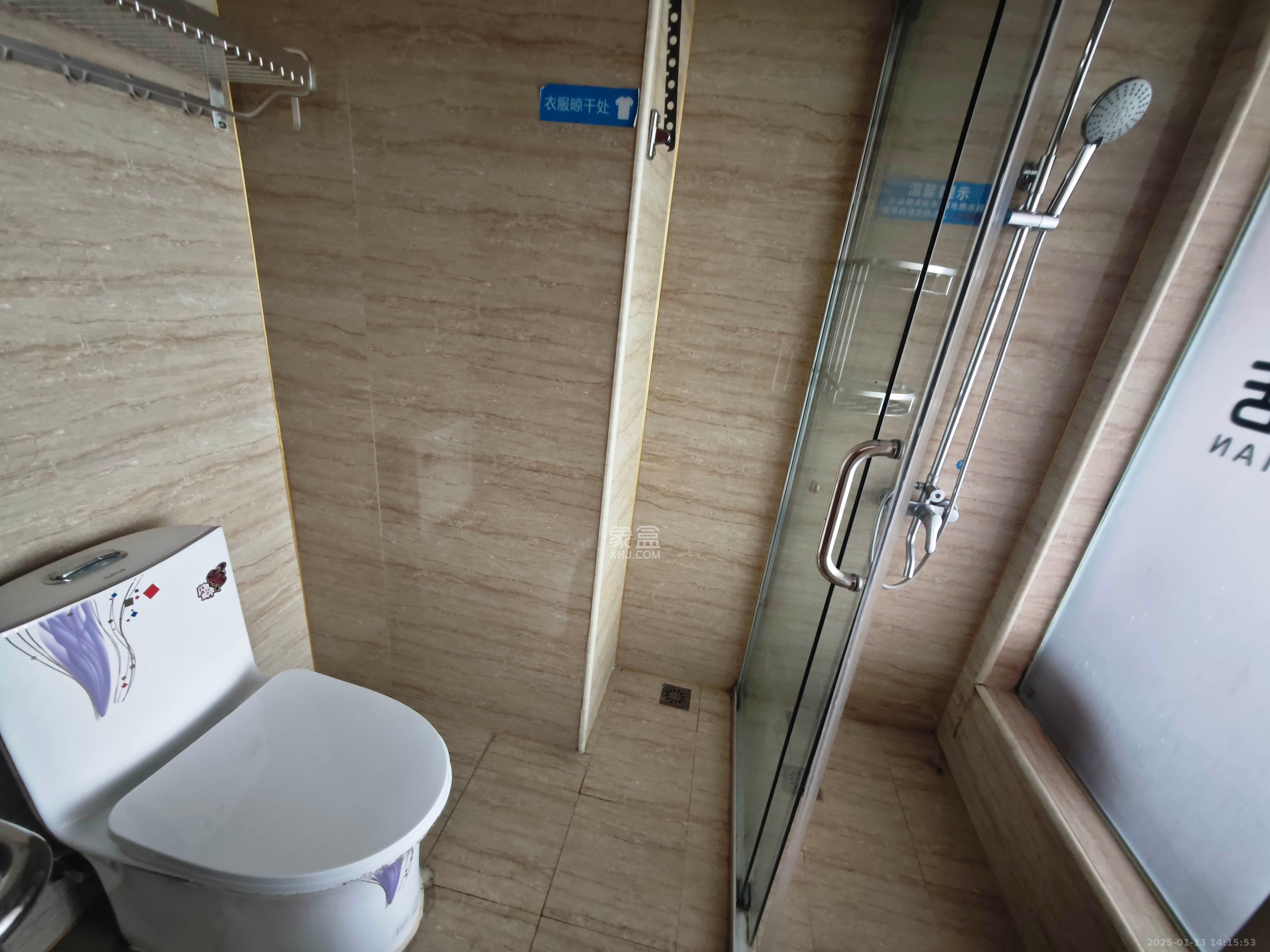 达美美立方 1室1厅1卫 1400.0元/月 达美美立方 1室1厅1卫 1400.0元/月室内图