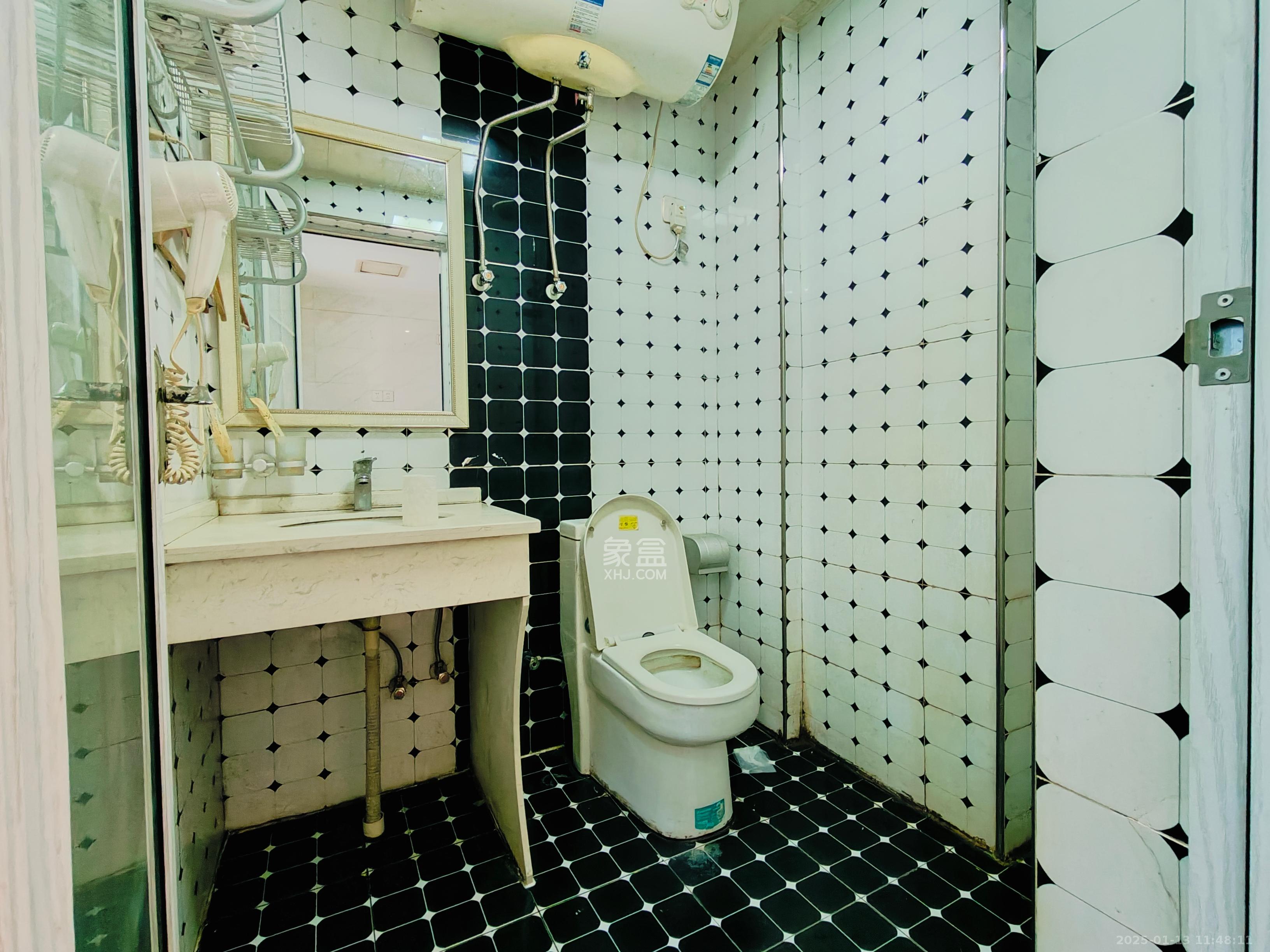 英祥春天  1室1厅1卫    1500.0元/月 英祥春天  1室1厅1卫    1500.0元/月室内图