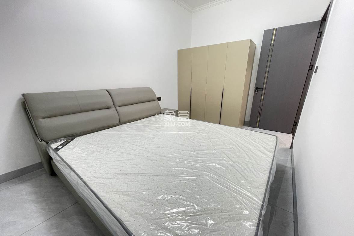 逸龙广场 1室0厅0卫 3800.0元/月 逸龙广场 1室0厅0卫 3800.0元/月室内图