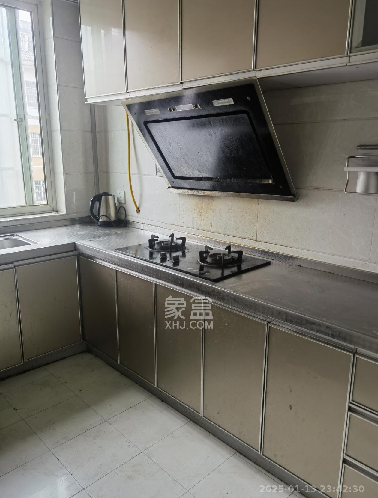 东岸锦城(东方人家) 3室1厅1卫 2000.0元/月 东岸锦城(东方人家) 3室1厅1卫 2000.0元/月室内图