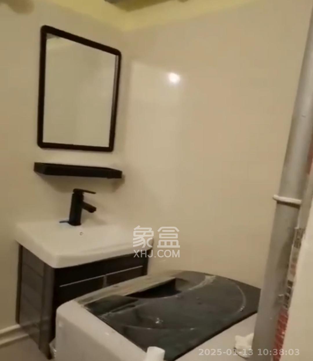 韭菜园商住楼 1室1厅1卫 1580.0元/月 韭菜园商住楼 1室1厅1卫 1580.0元/月室内图