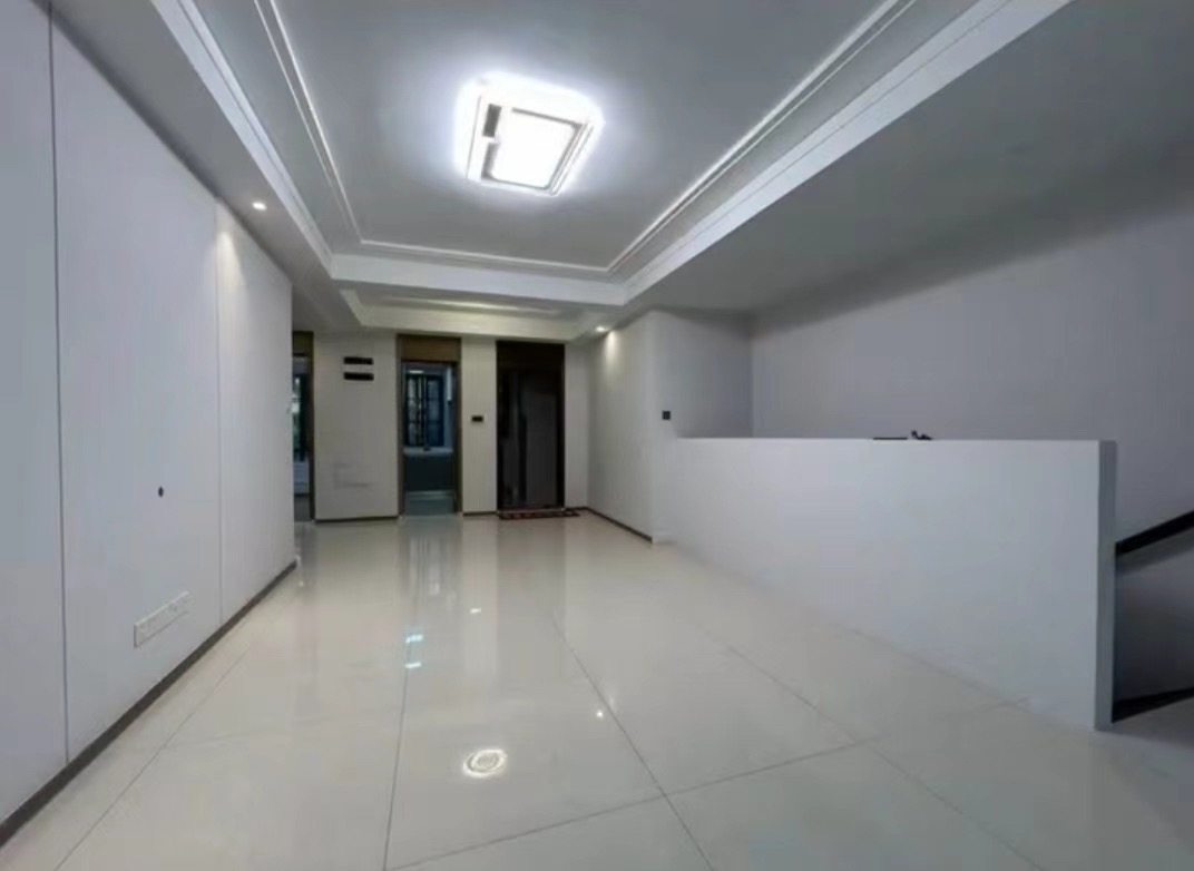 开维生态城  4室3厅3卫    388.0万 开维生态城  4室3厅3卫    388.0万室内图