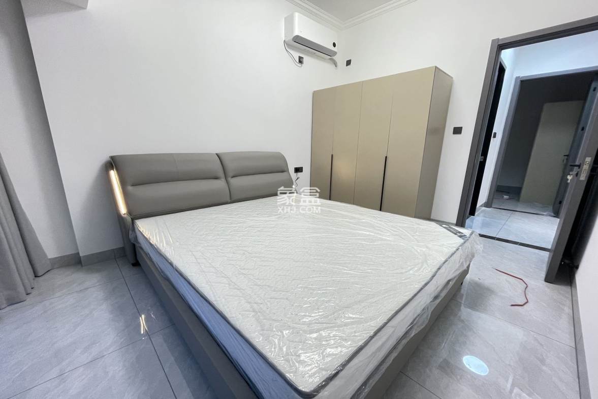 逸龙广场 1室0厅0卫 3800.0元/月 逸龙广场 1室0厅0卫 3800.0元/月室内图