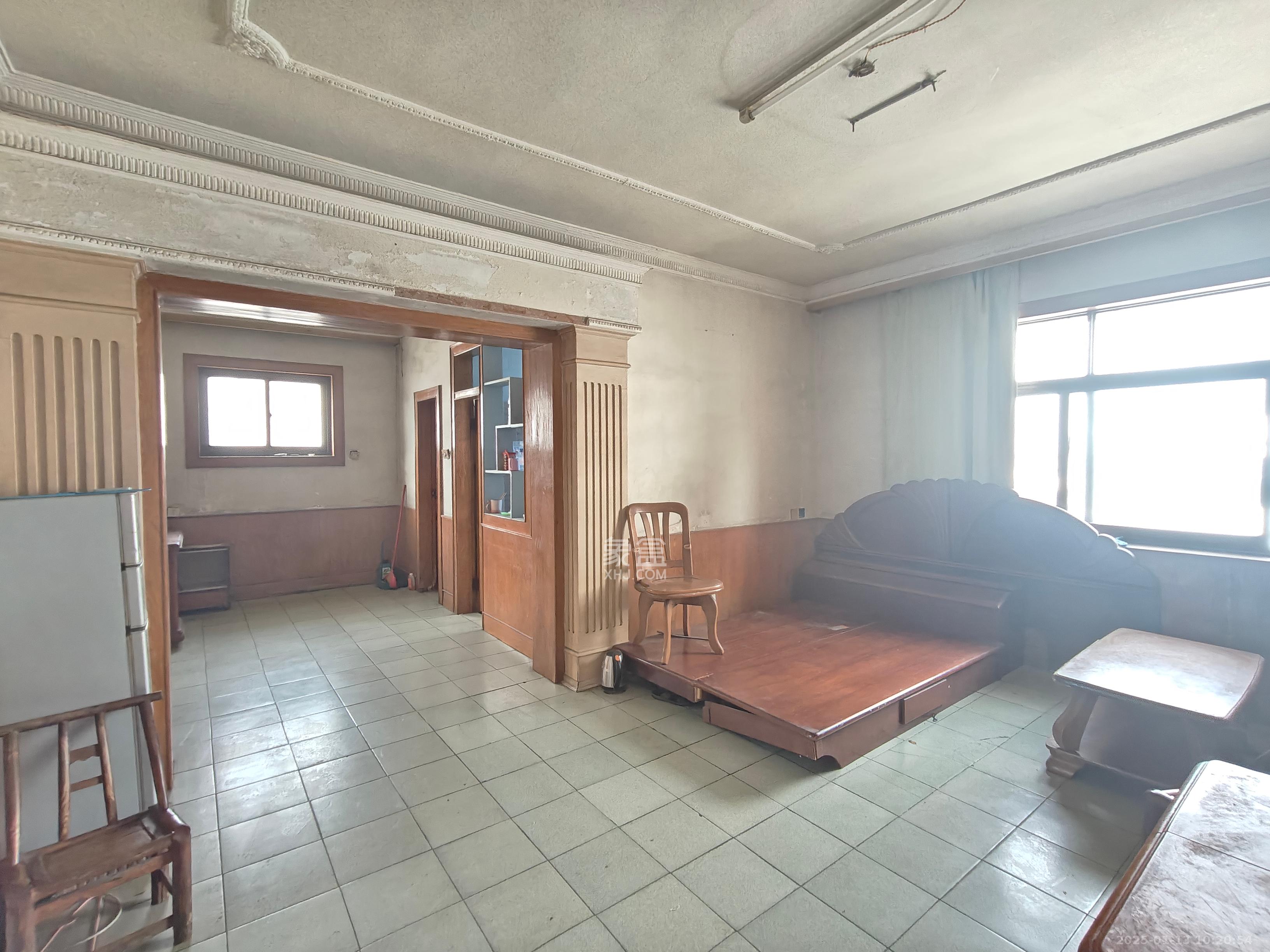 东风路汽车城宿舍  3室2厅1卫   700.00元/月室内图