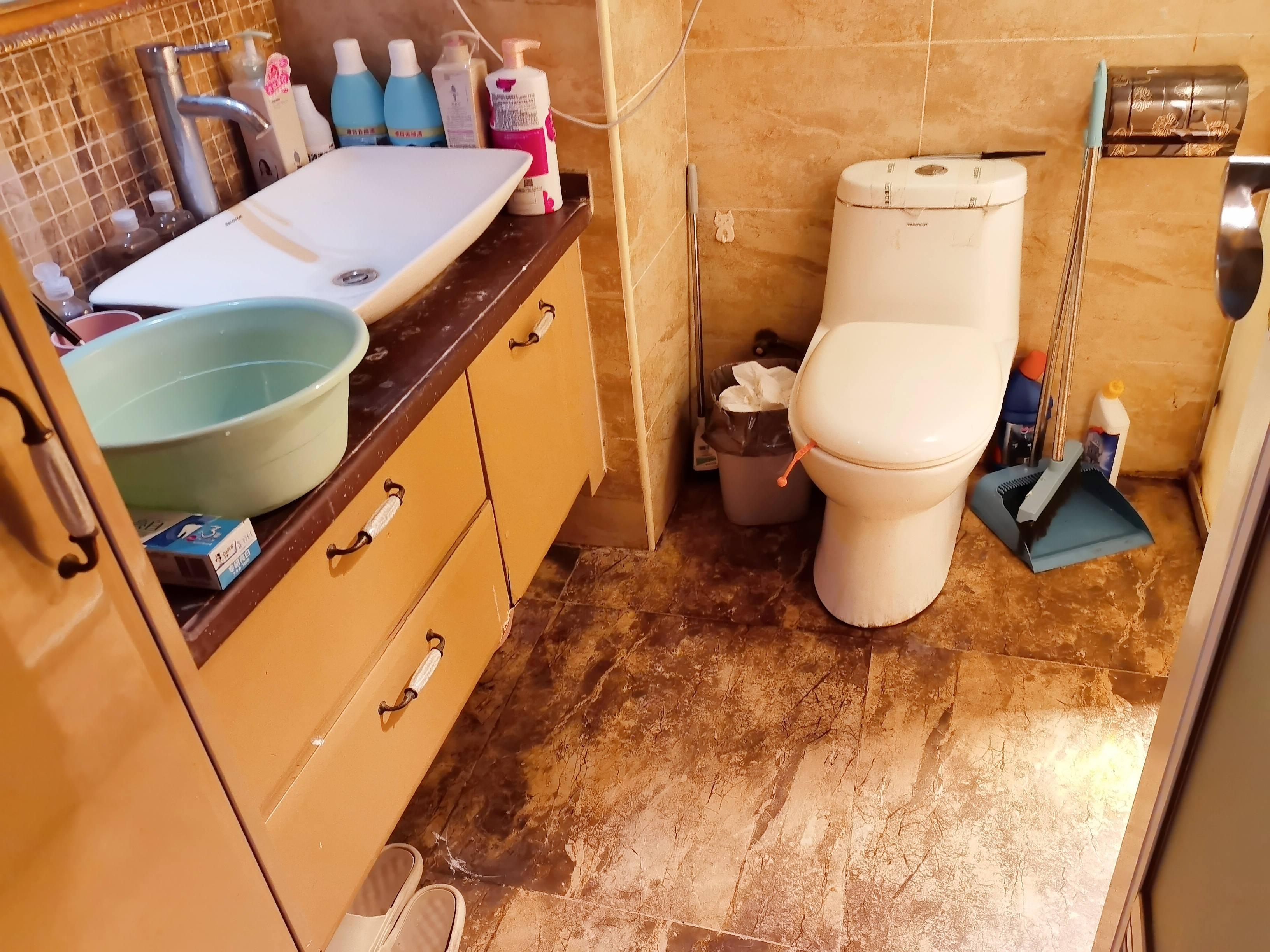 万豪城市花园  1室1厅1卫    1200.0元/月室内图