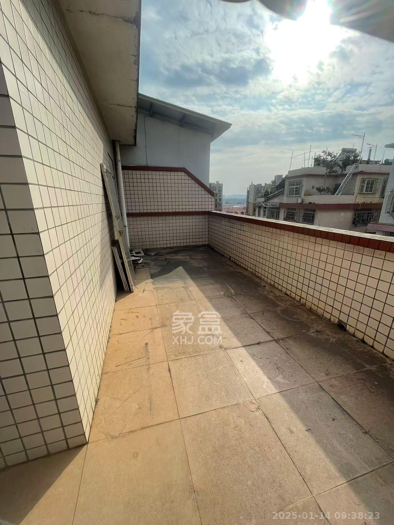 板桥小区  1室1厅1卫   900.00元/月室内图
