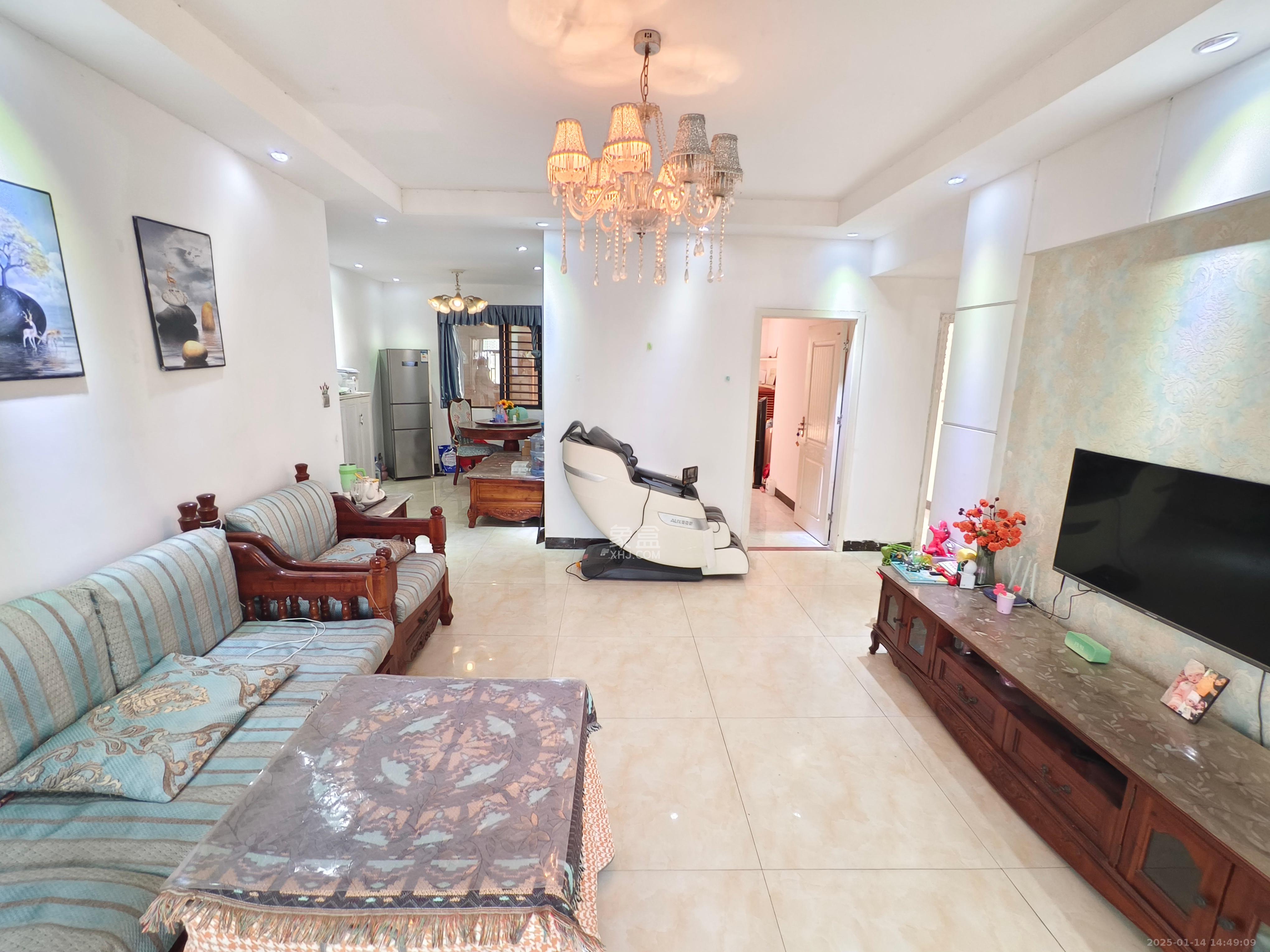 中南红领邦(红星嘉和苑)  3室1厅2卫    2800.0元/月 中南红领邦(红星嘉和苑)  3室1厅2卫    2800.0元/月室内图