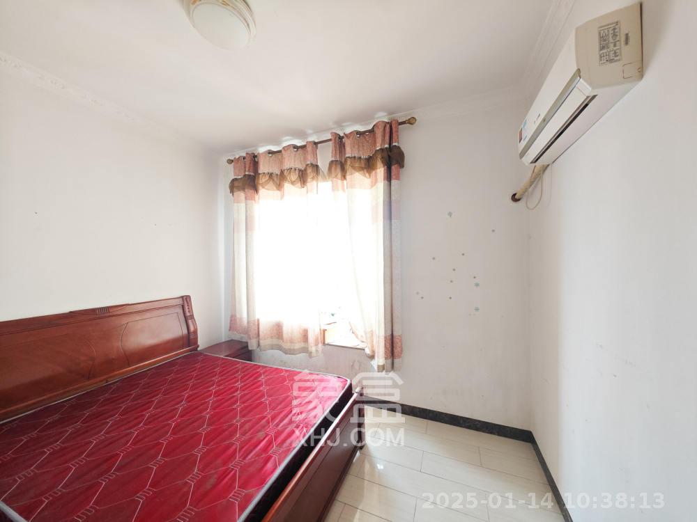 德庆水韵山城  2室2厅1卫    1800.0元/月 德庆水韵山城  2室2厅1卫    1800.0元/月室内图