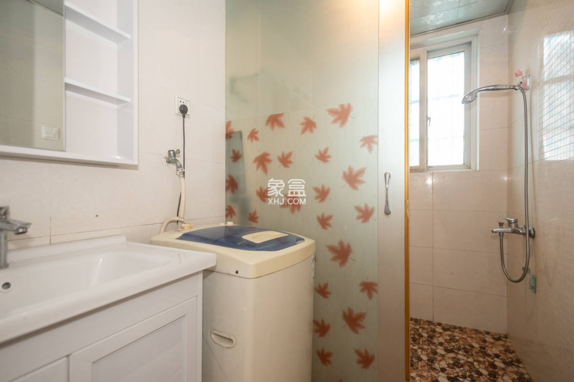 筑梦园 1室1厅1卫 30.0万 筑梦园 1室1厅1卫 30.0万卫生间