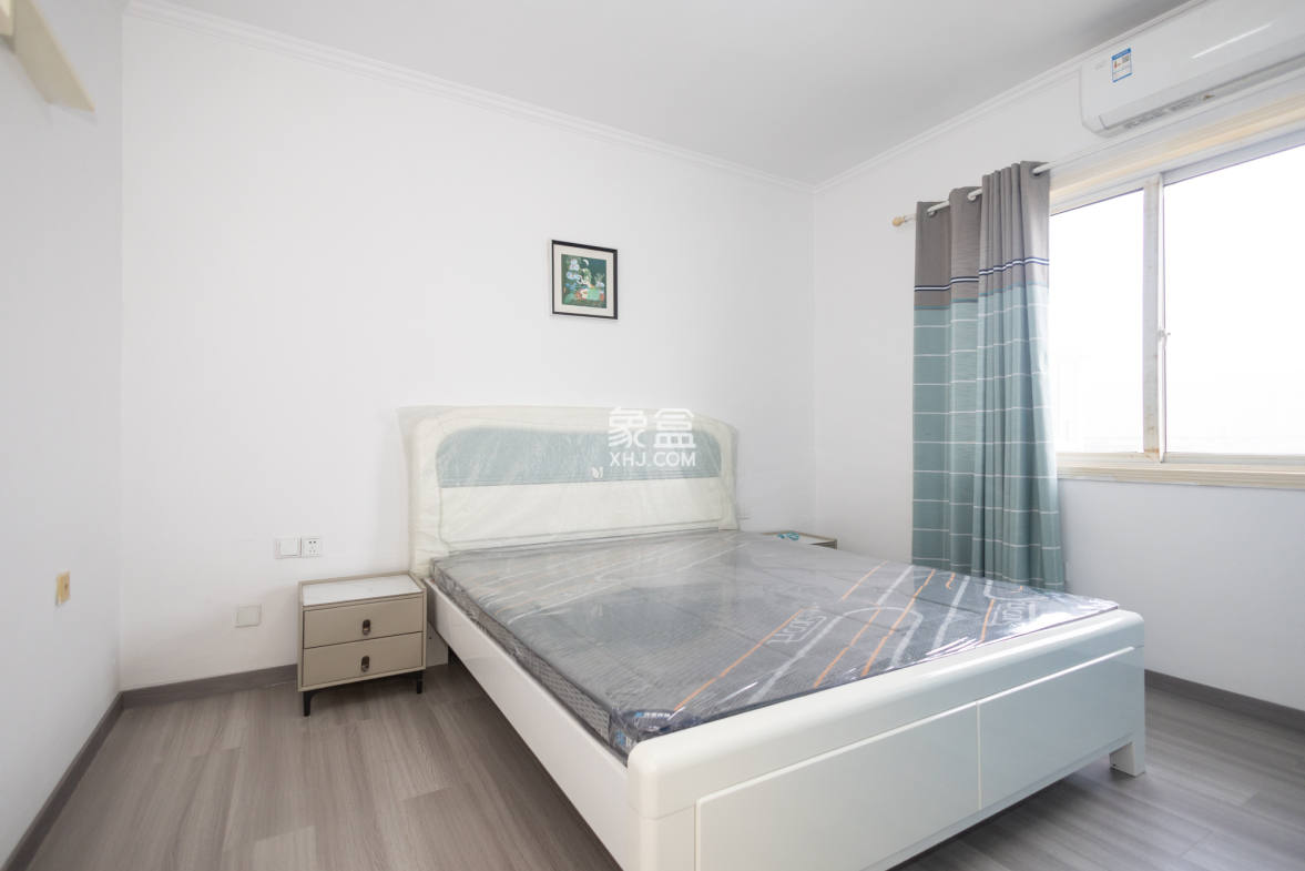 筑梦园 1室1厅1卫 30.0万 筑梦园 1室1厅1卫 30.0万卧室