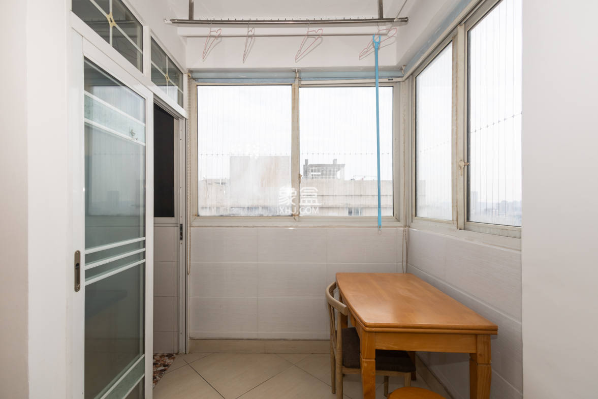 筑梦园 1室1厅1卫 30.0万 筑梦园 1室1厅1卫 30.0万阳台