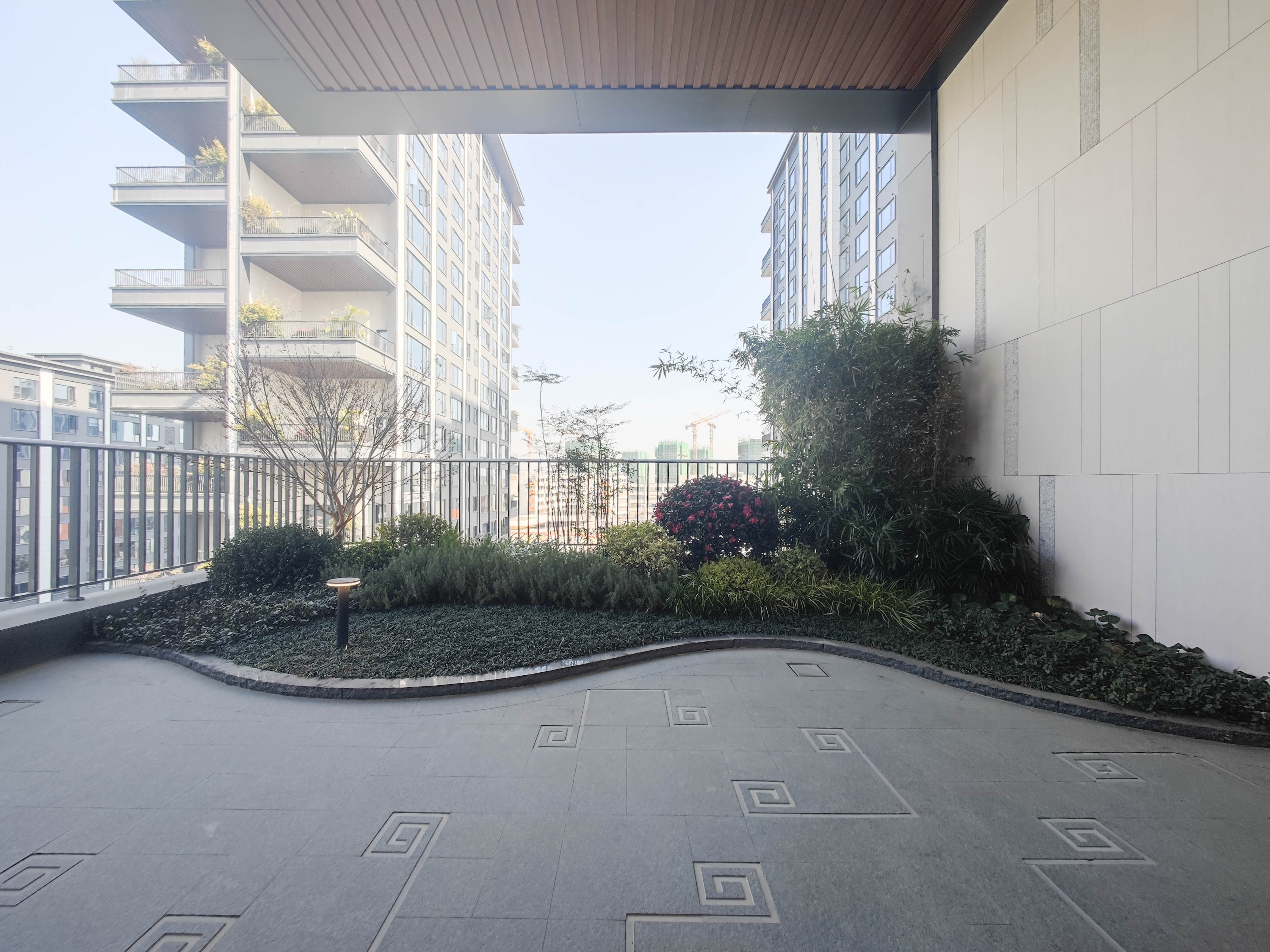 运达会展湾一期  4室2厅3卫   498.00万阳台